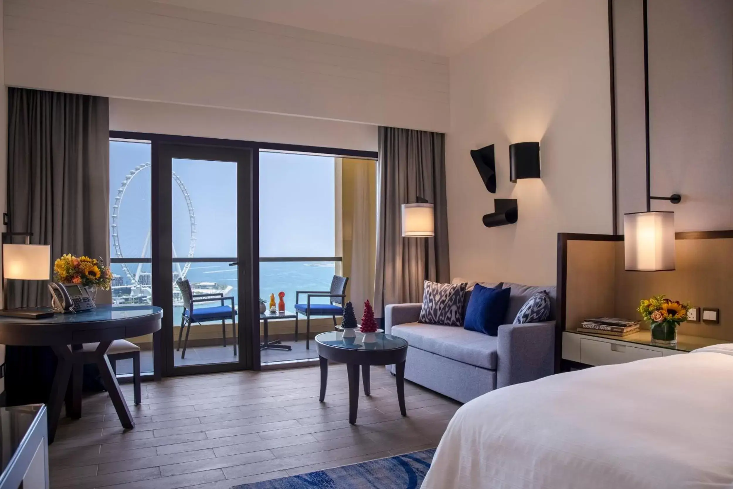 Bedroom in Amwaj Rotana, Jumeirah Beach - Dubai