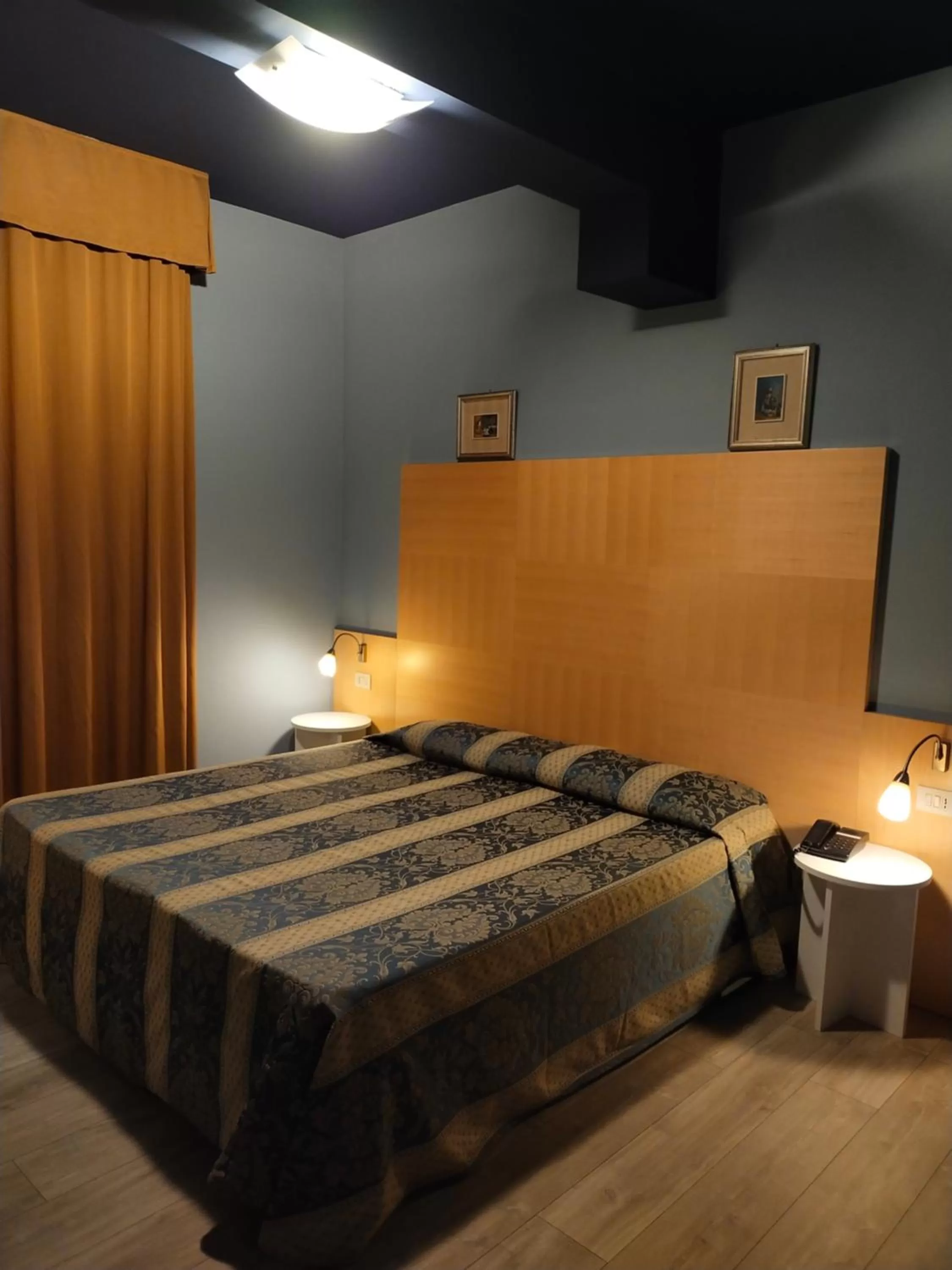 Photo of the whole room, Bed in LAERTE PALACE HOTEL