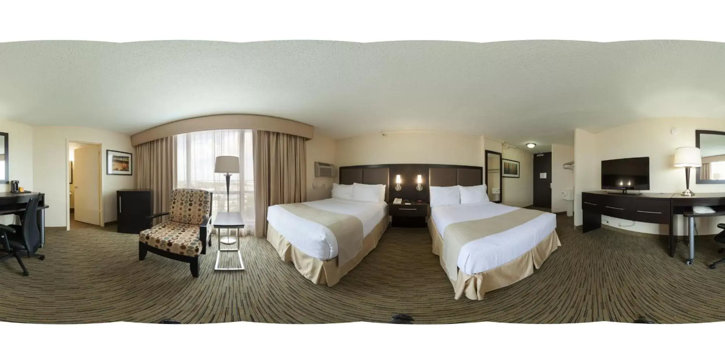 Photo of the whole room, Bed in Holiday Inn Miami International Airport, an IHG Hotel