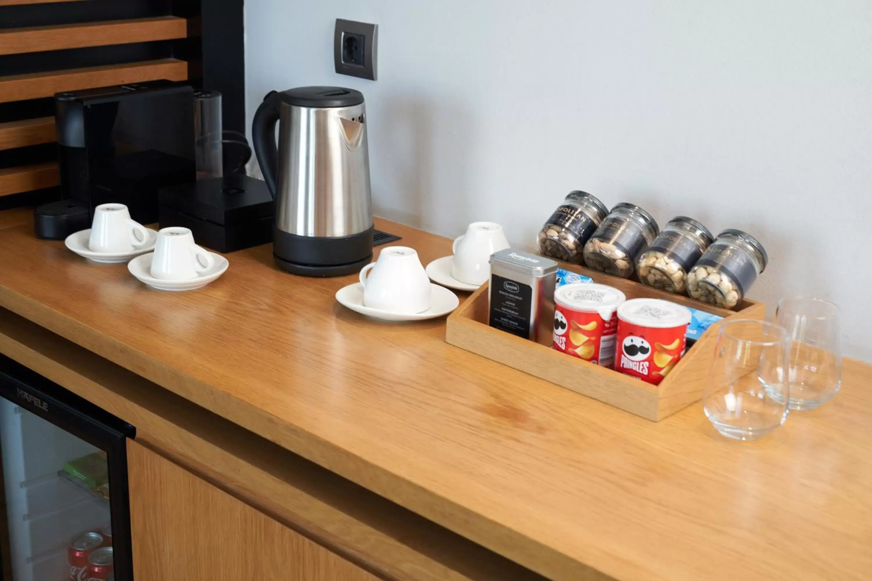 Coffee/Tea Facilities in Metropolitan Hotels Bosphorus