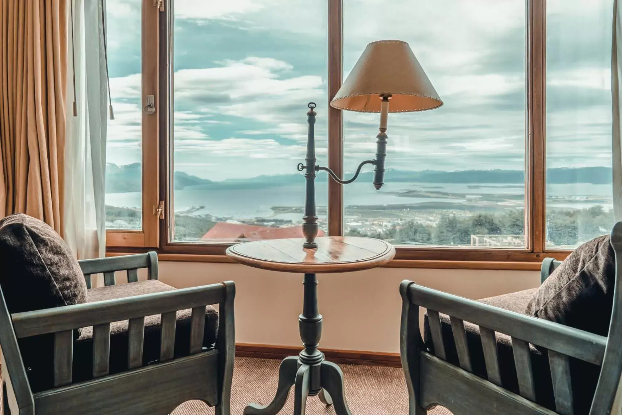 View (from property/room), Seating Area in Wyndham Garden Ushuaia Hotel del Glaciar