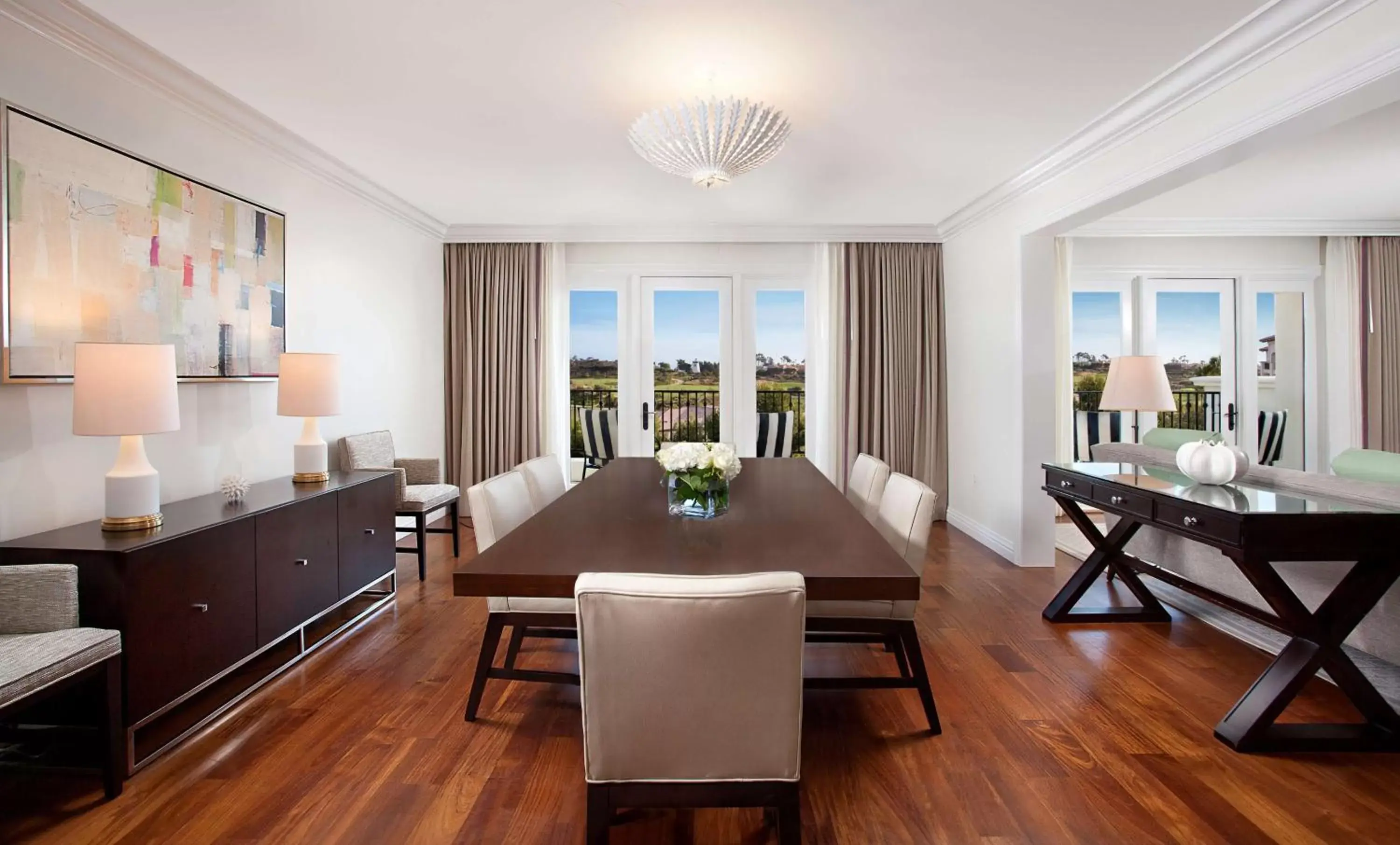 Living room in Waldorf Astoria Monarch Beach Resort & Club
