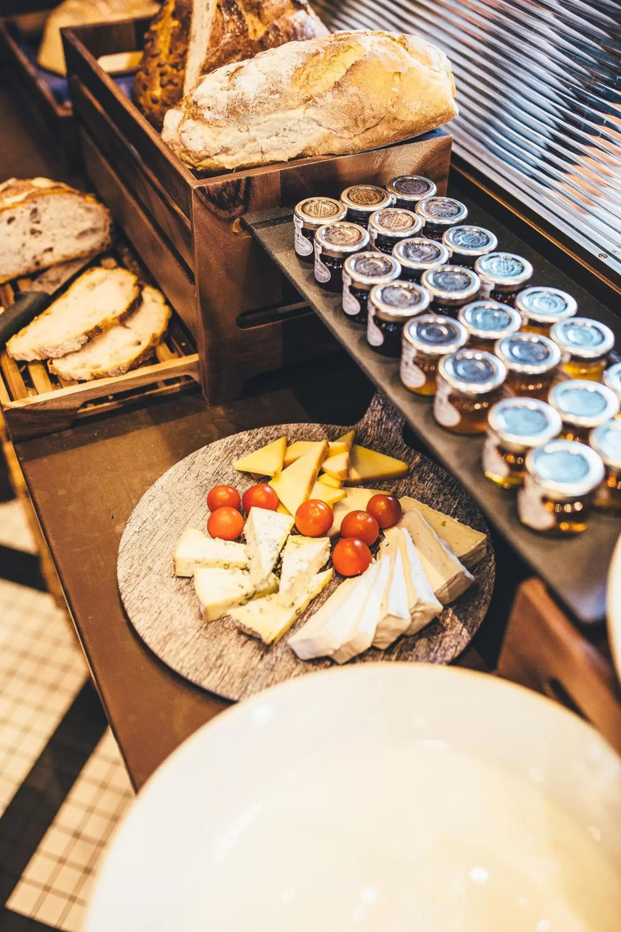 Breakfast, Food in The Inn on the Mile