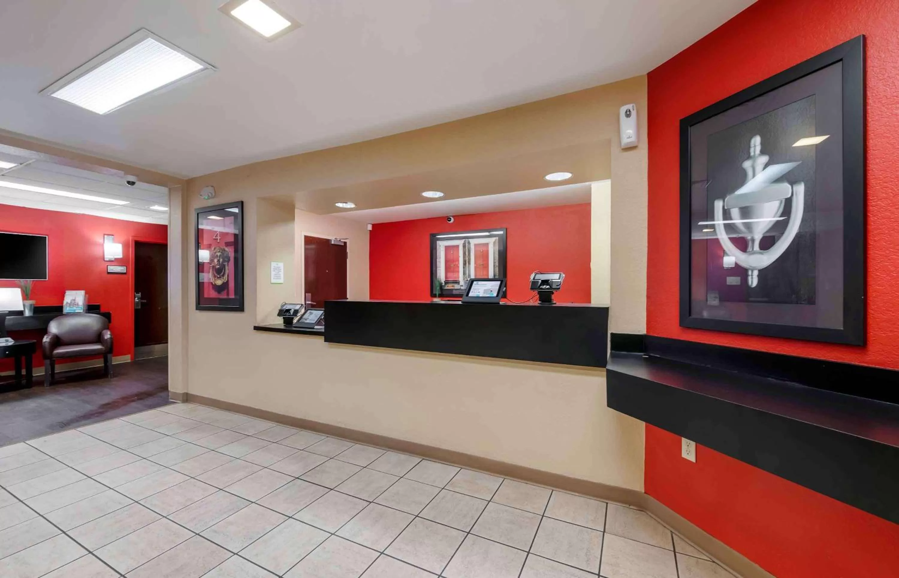 Lobby or reception in Extended Stay America Select Suites - Orlando - Conven Ctr - Sports Complex