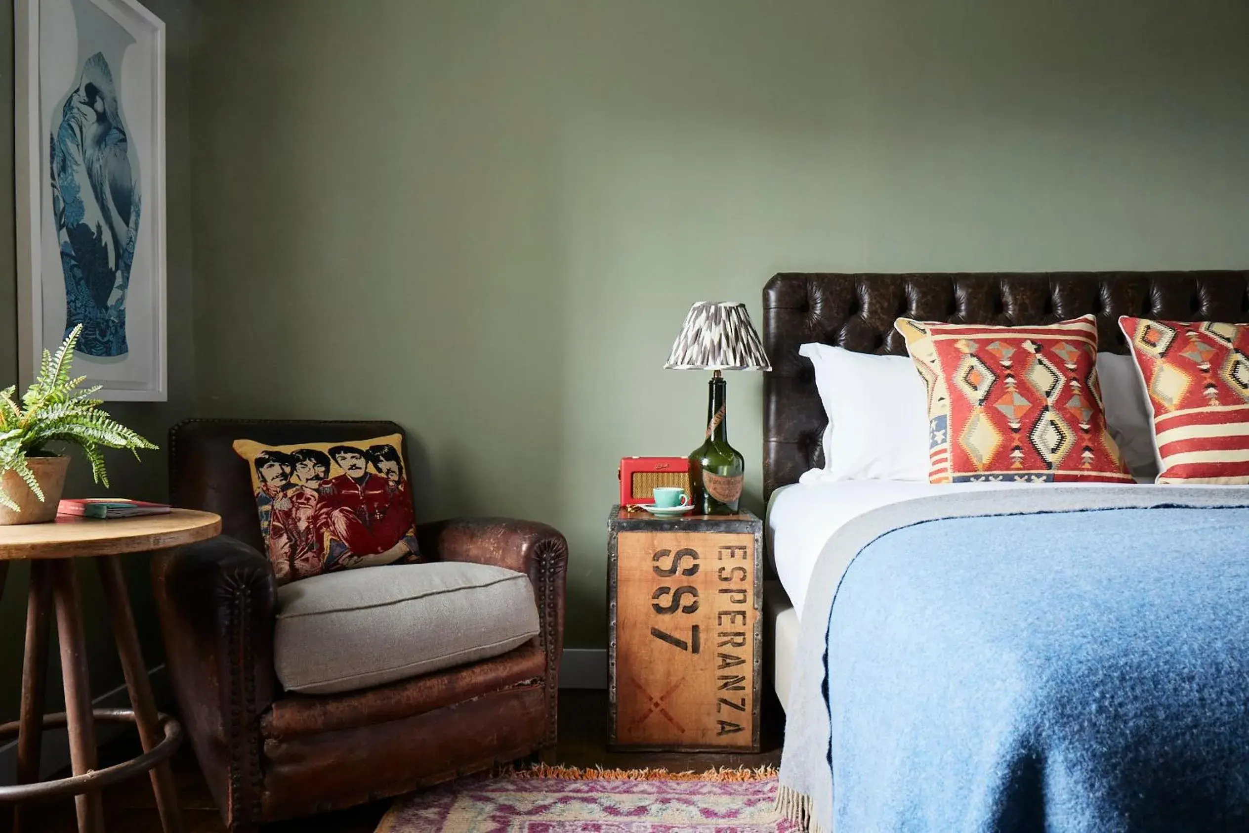 Bedroom, Bed in Artist Residence Brighton