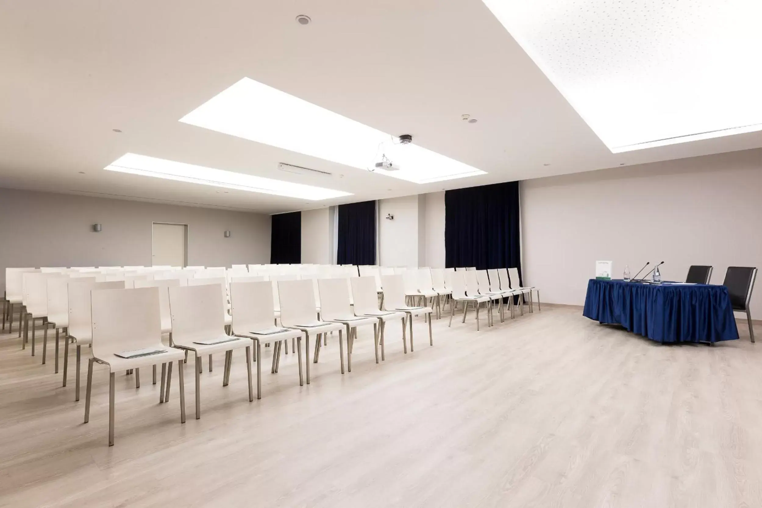 Meeting/conference room in Just Hotel Lomazzo Fiera