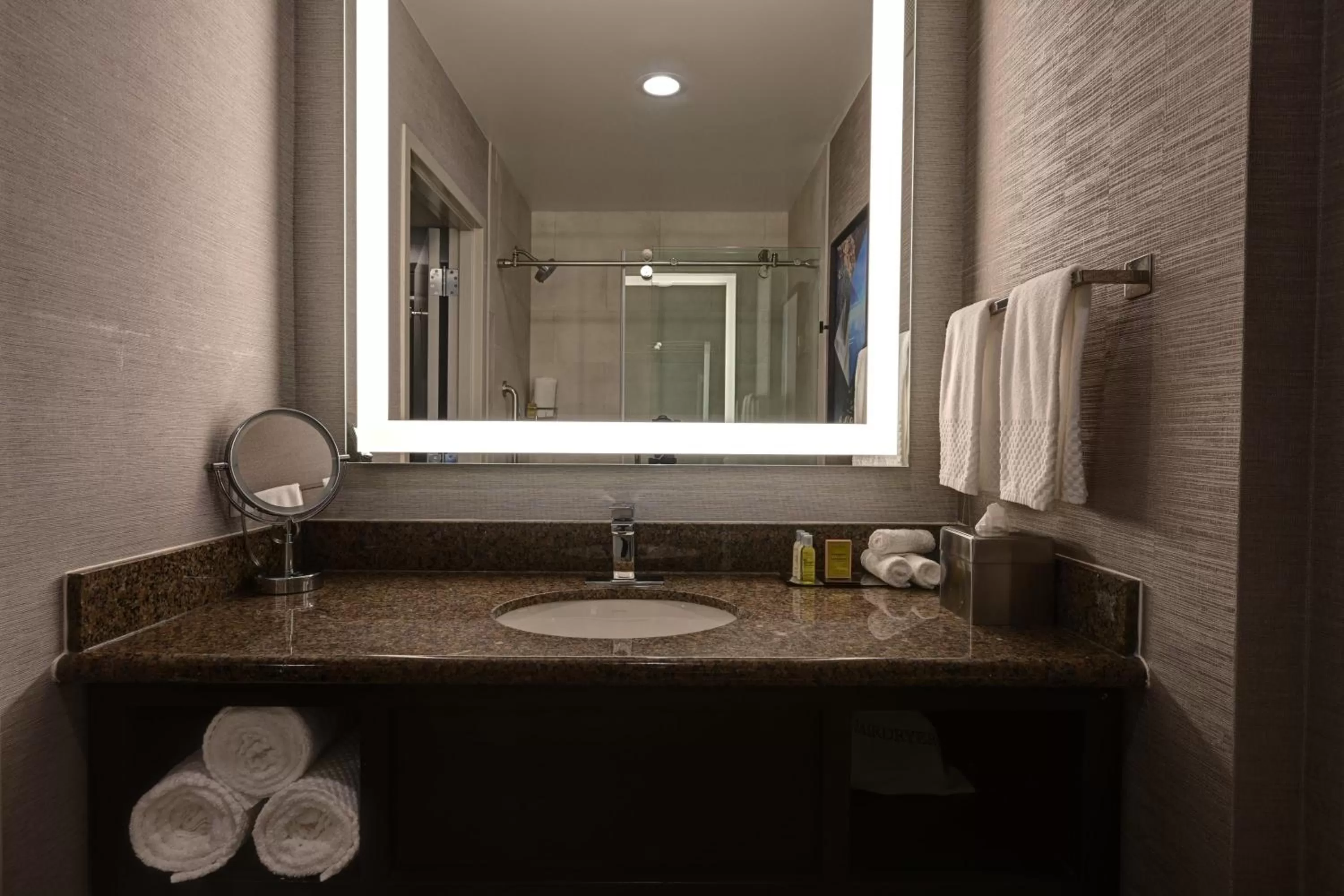 Bathroom in DoubleTree by Hilton Denver International Airport, CO