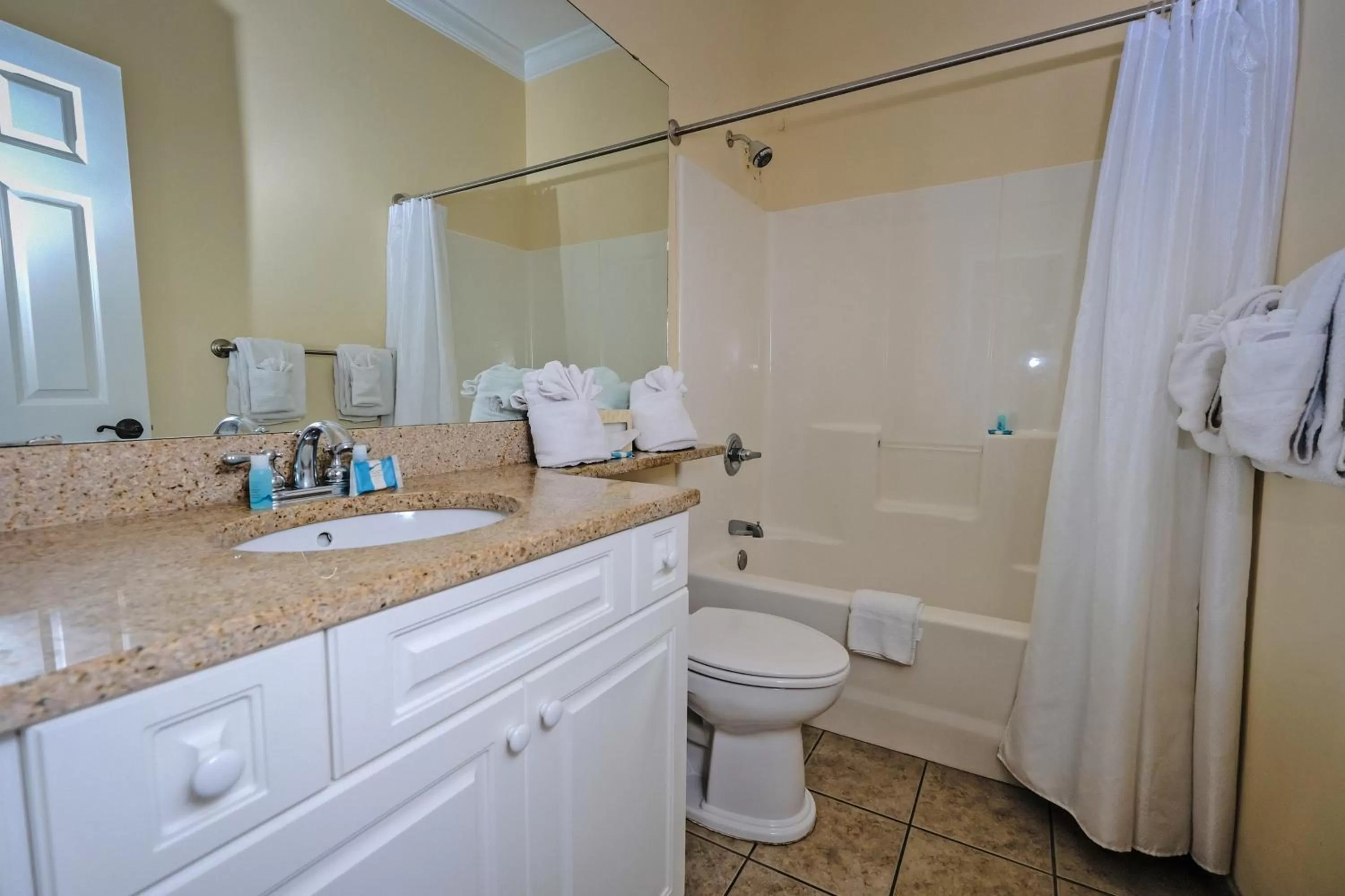 Bathroom in Litchfield Beach & Golf Resort