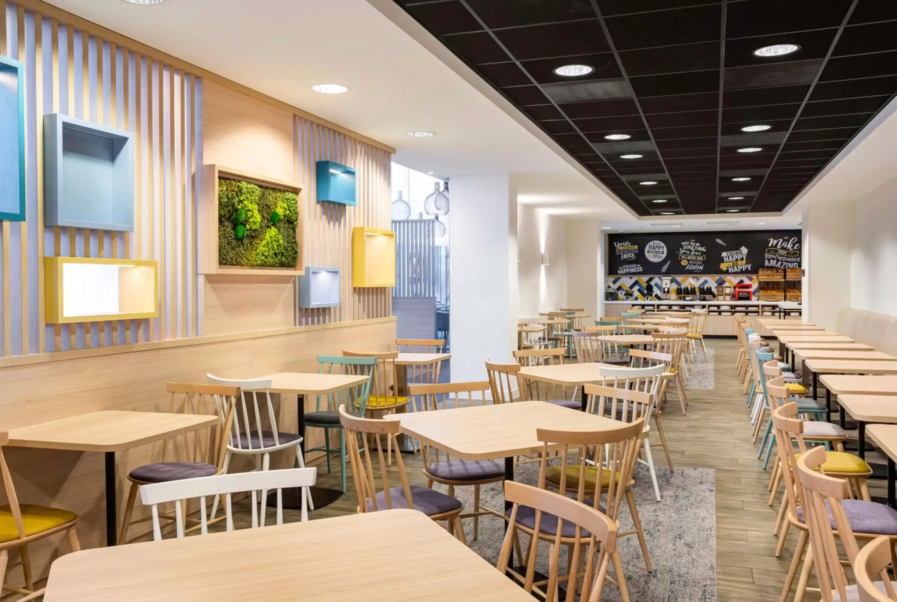Breakfast, Restaurant/Places to Eat in Hampton By Hilton Amsterdam Arena Boulevard