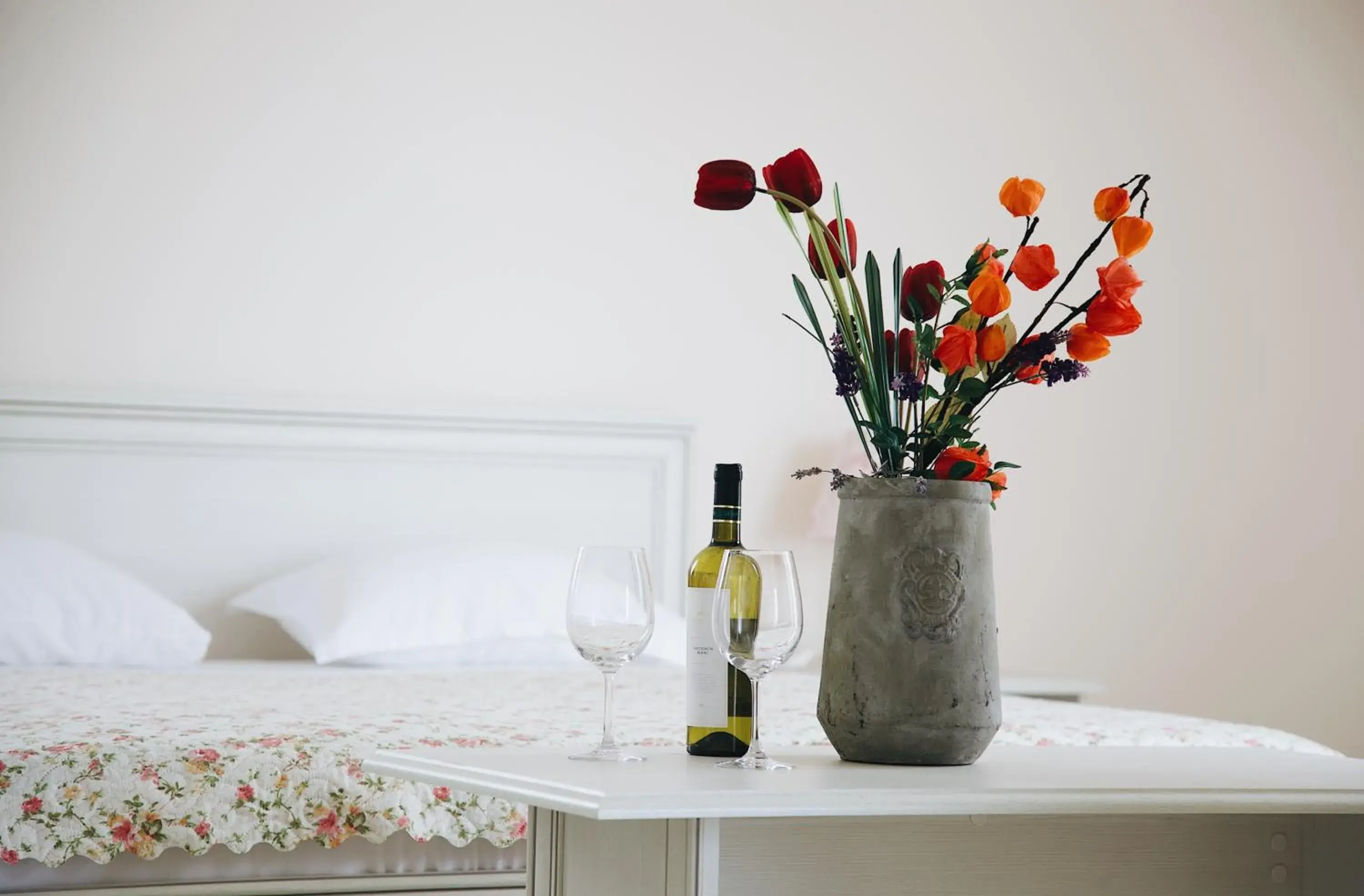 Bedroom in White Rock Castle Suite Hotel & SPA Bedroom in White Rock Castle Suite Hotel & SPA