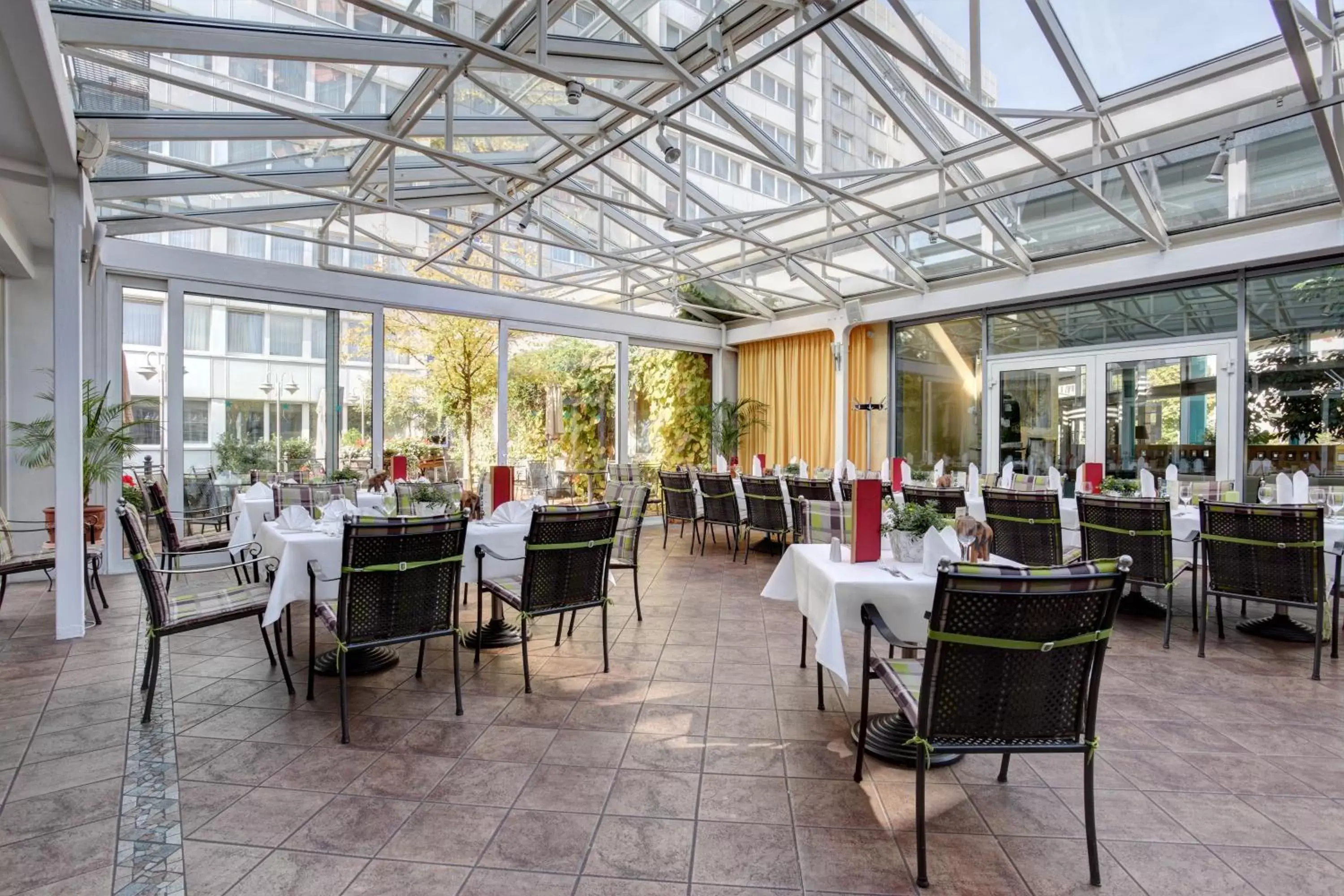 Restaurant/places to eat in ABACUS Tierpark Hotel Restaurant/places to eat in ABACUS Tierpark Hotel