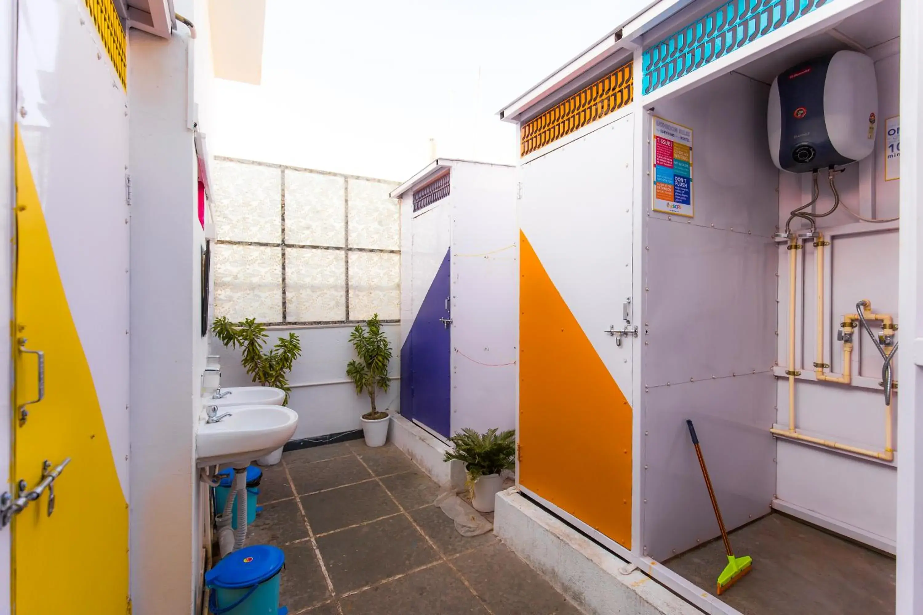 Toilet, Bathroom in goSTOPS Udaipur - Rooms & Dorms