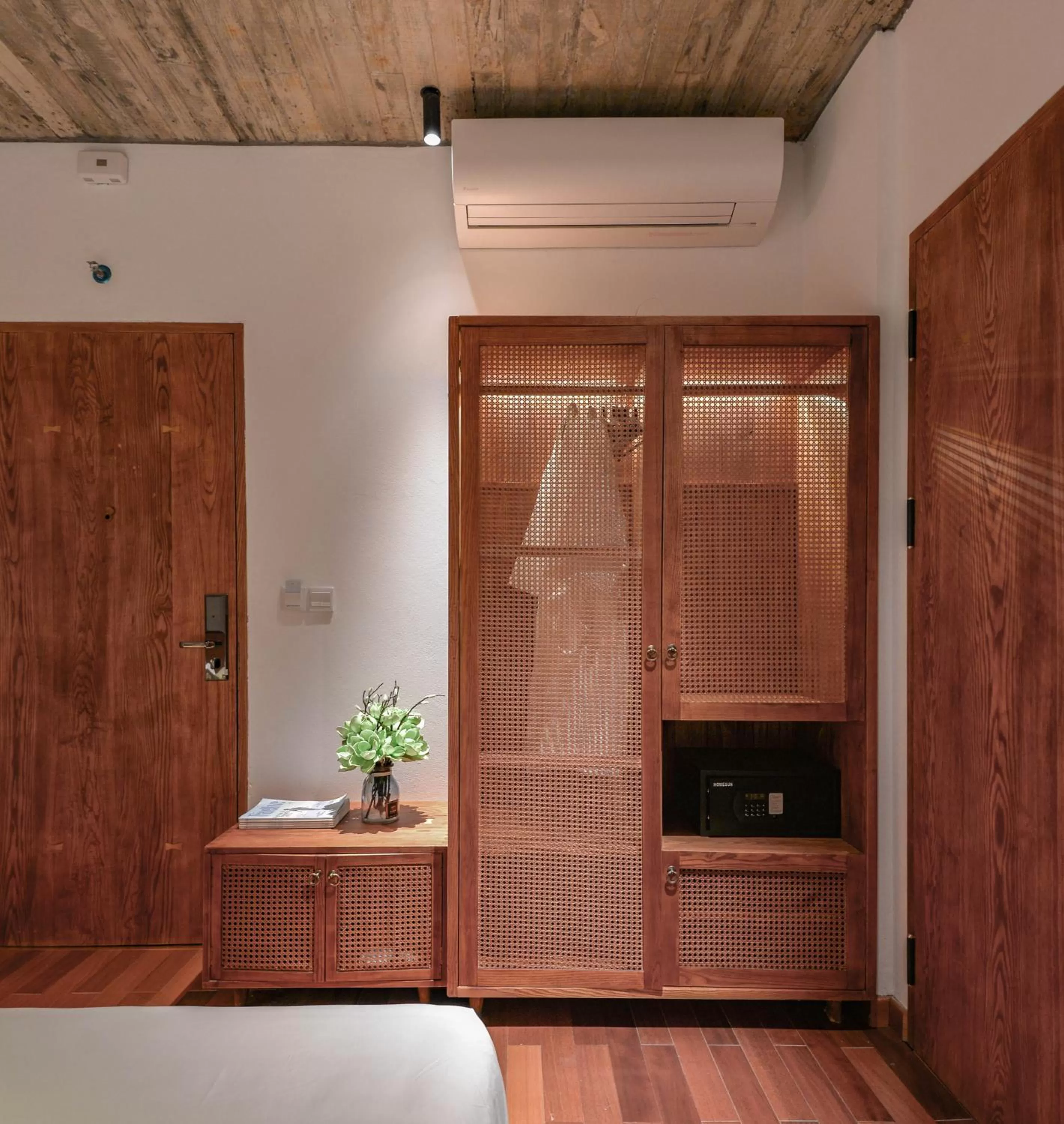 Bed in 22Land Hotel & Residence