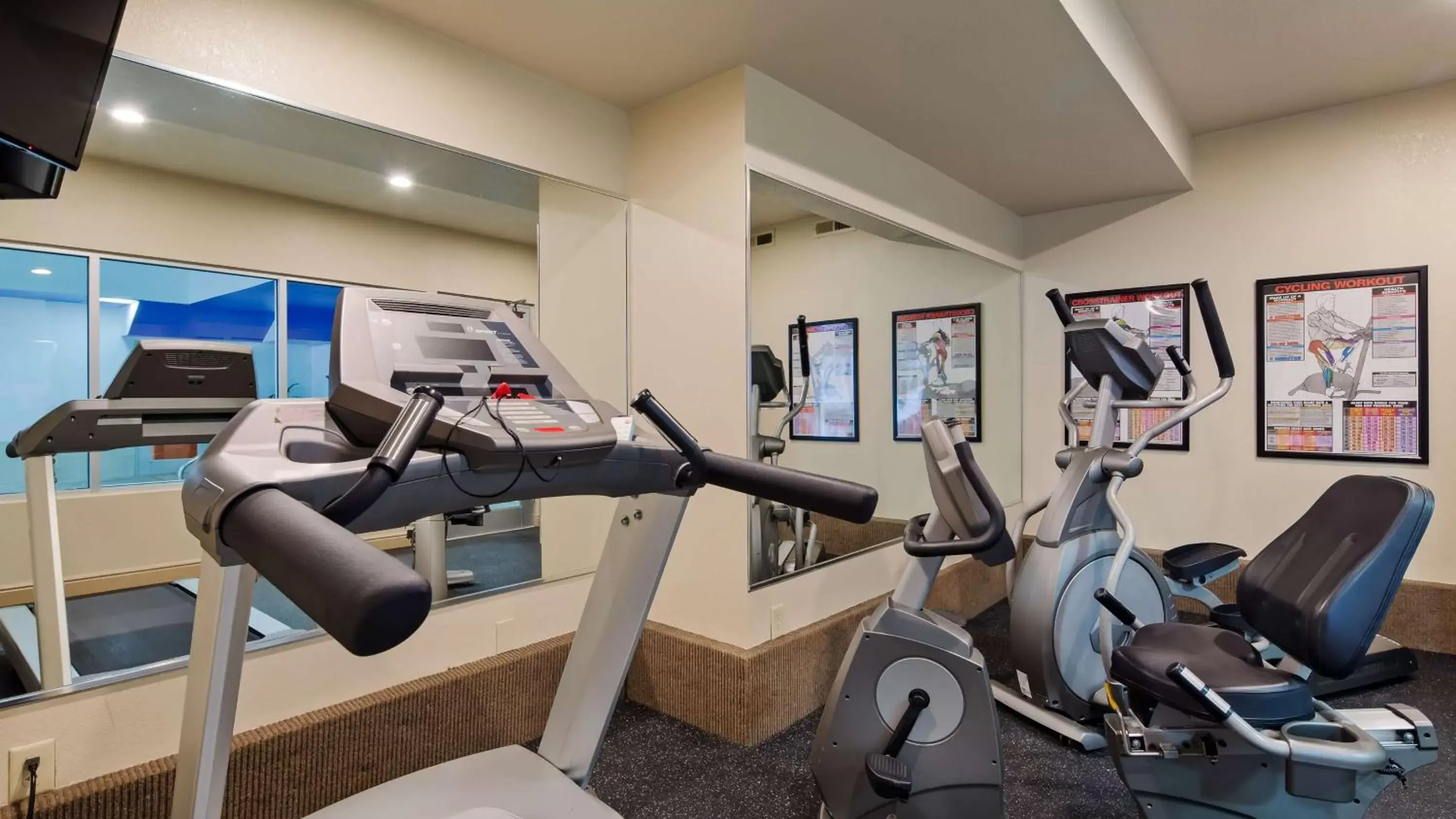 Fitness centre/facilities, Fitness Center/Facilities in Best Western Executive Inn & Suites