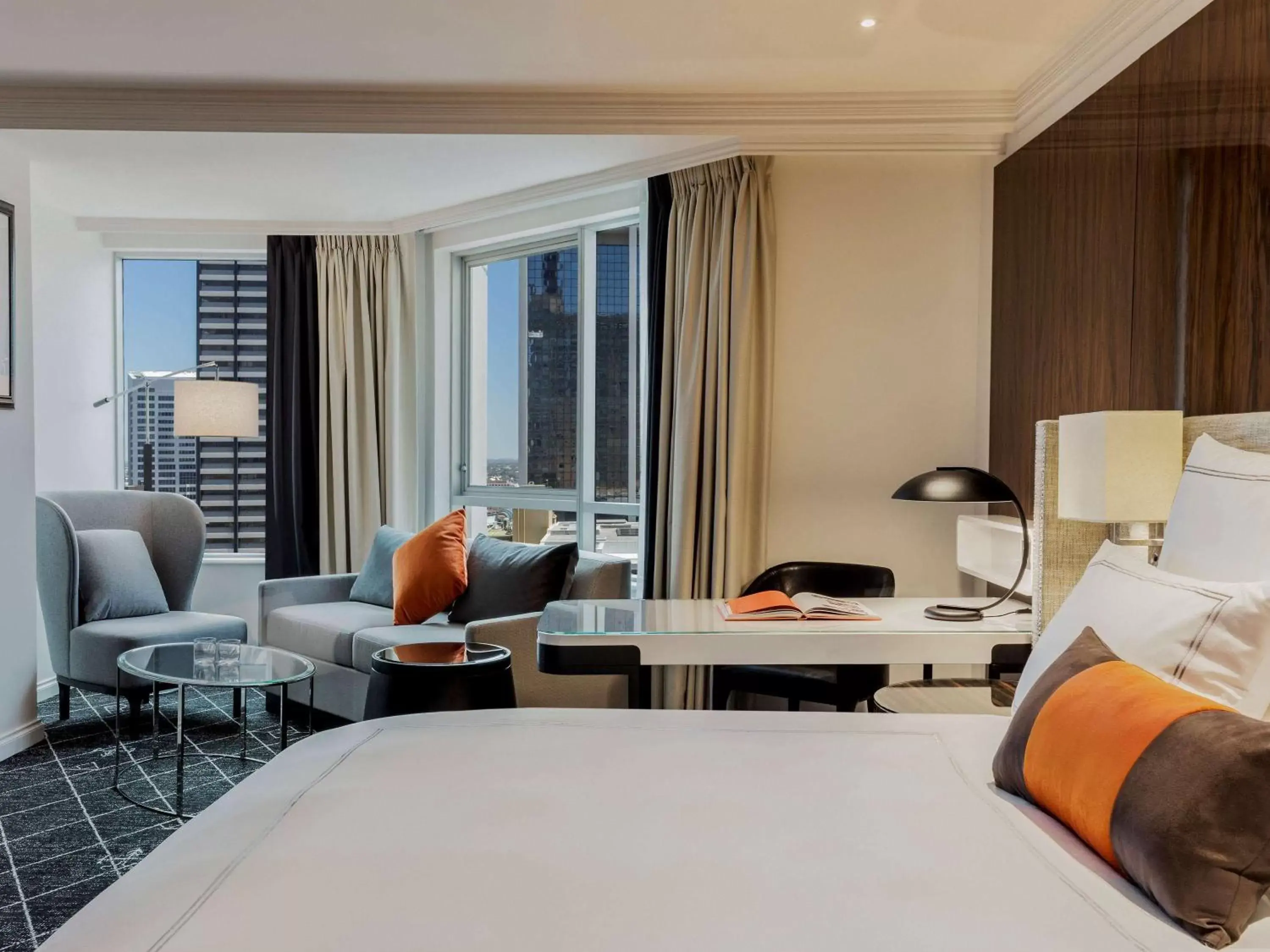 Bed in Swissotel Sydney