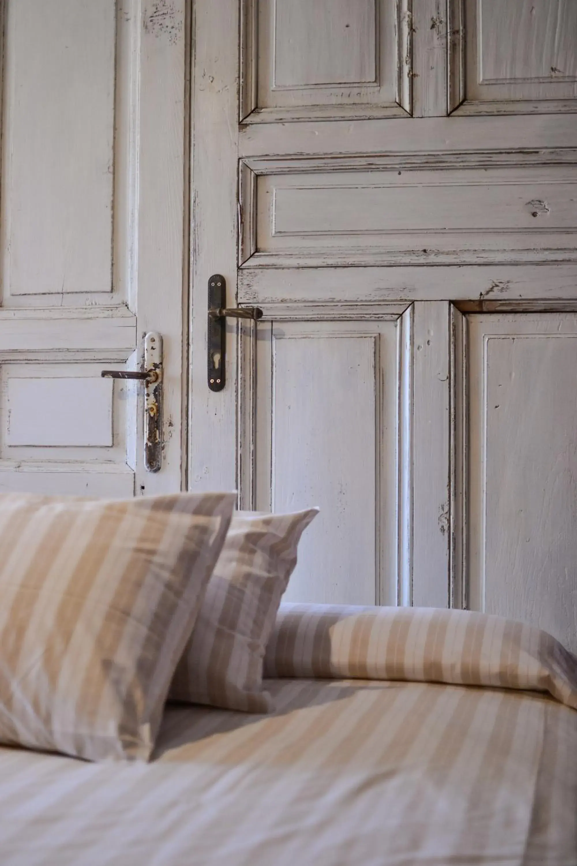 Decorative detail, Bed in Hotel Maximilian