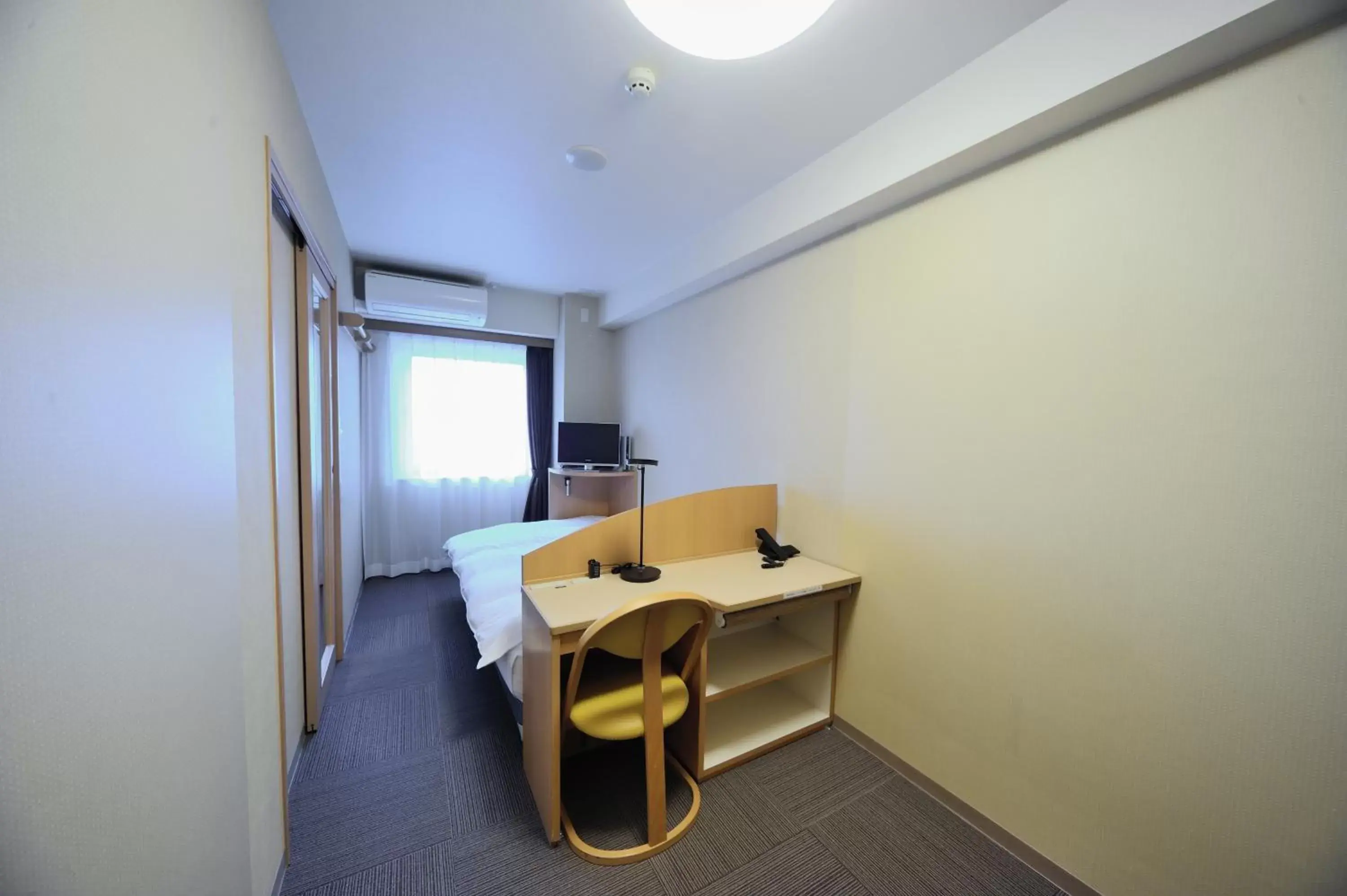 Photo of the whole room in Tennen Onsen Taho-no-Yu Dormy Inn Niigata