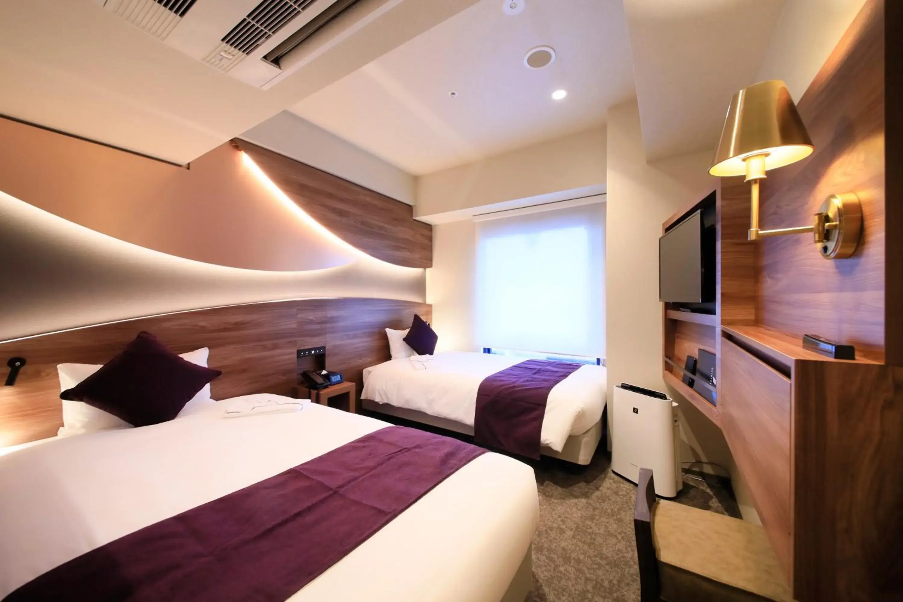 Bed in Quintessa Hotel Tokyo Ginza