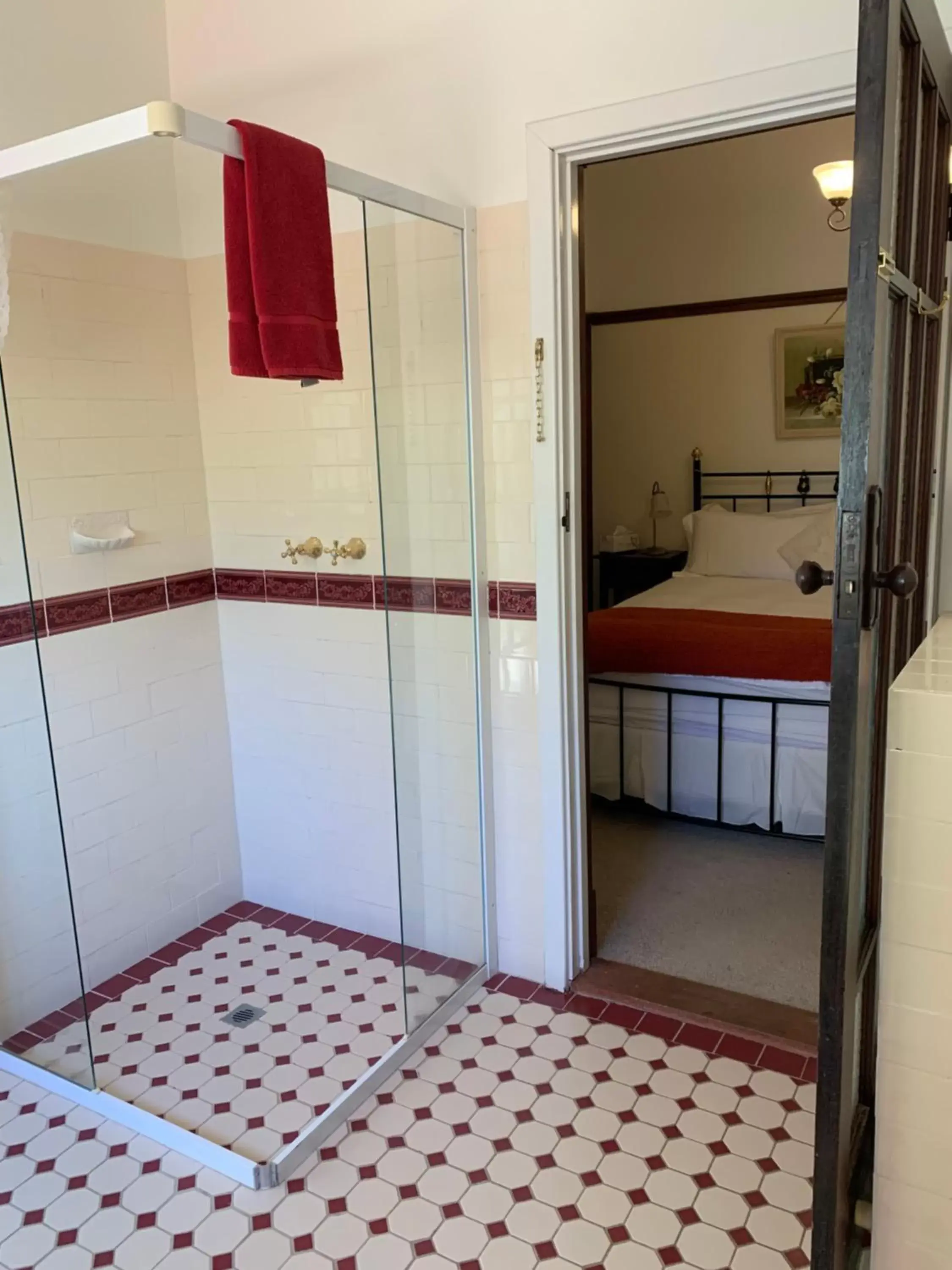 Shower, Bathroom in Rosebridge House Bed & Breakfast Adult Retreat