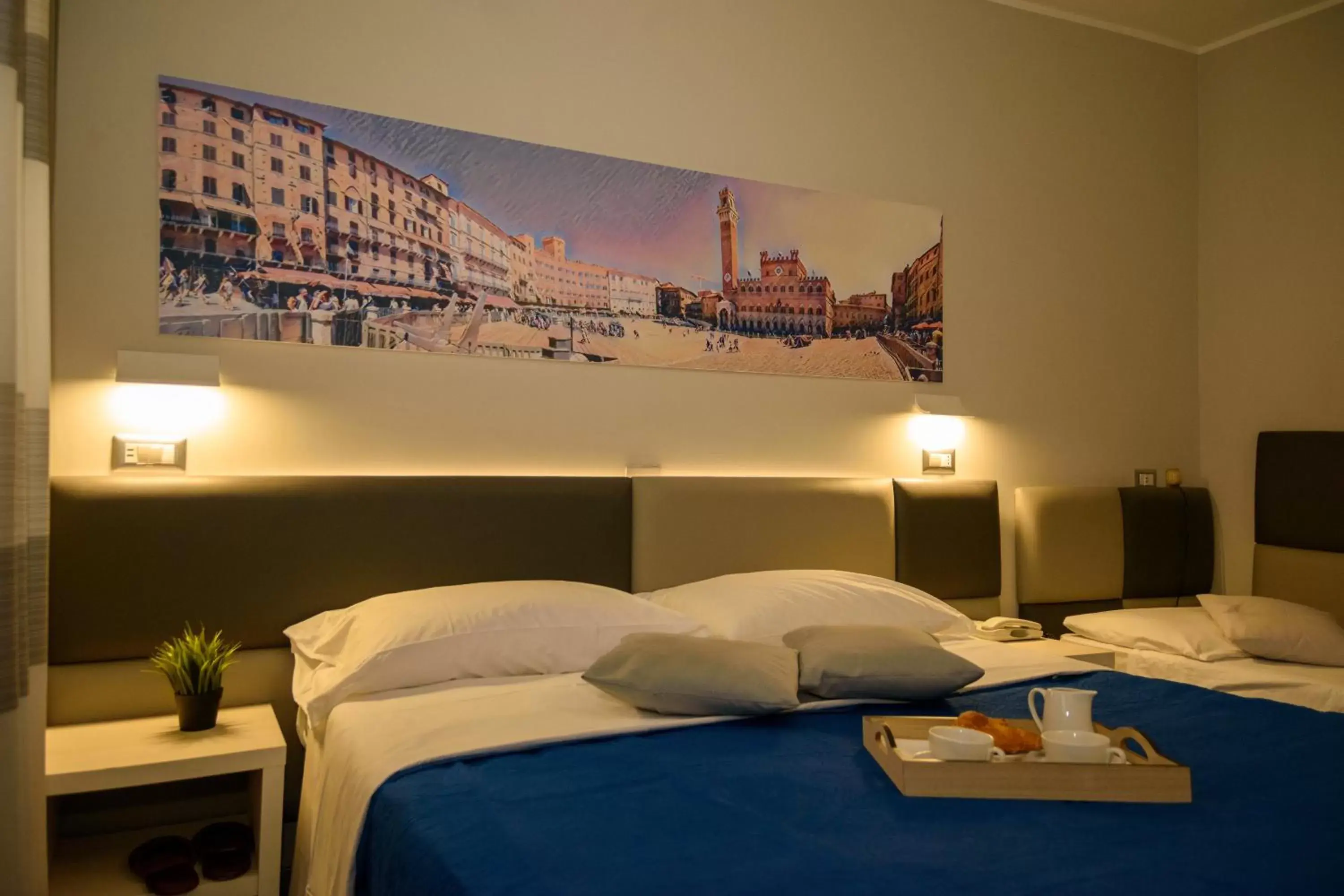 Bed in Hotel Anna Siena Nord