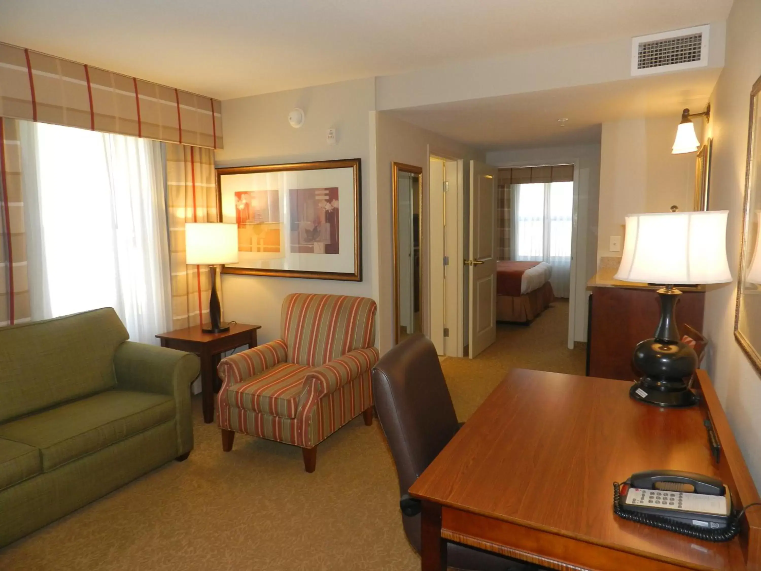 Studio King Suite with Sofa Bed - Non-Smoking in Country Inn & Suites by Radisson, Braselton, GA