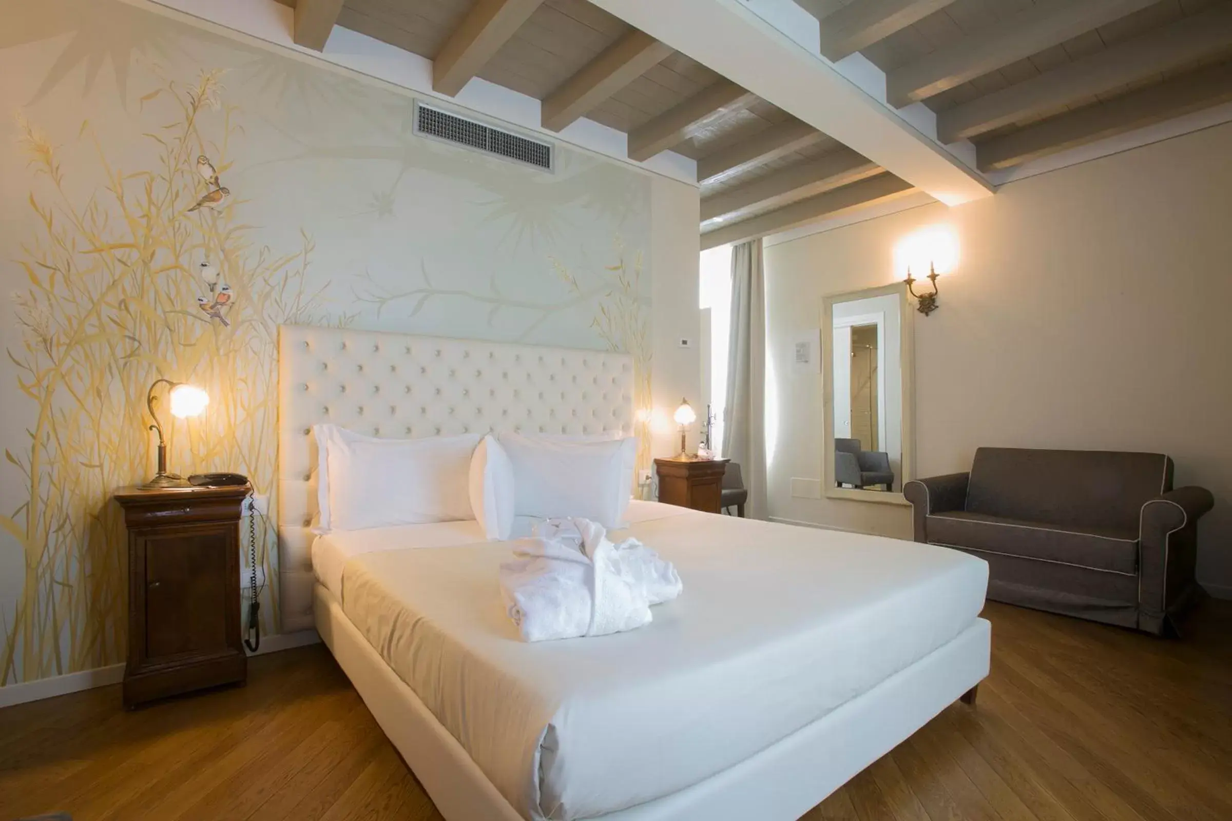 Photo of the whole room, Bed in Le Ali Del Frassino