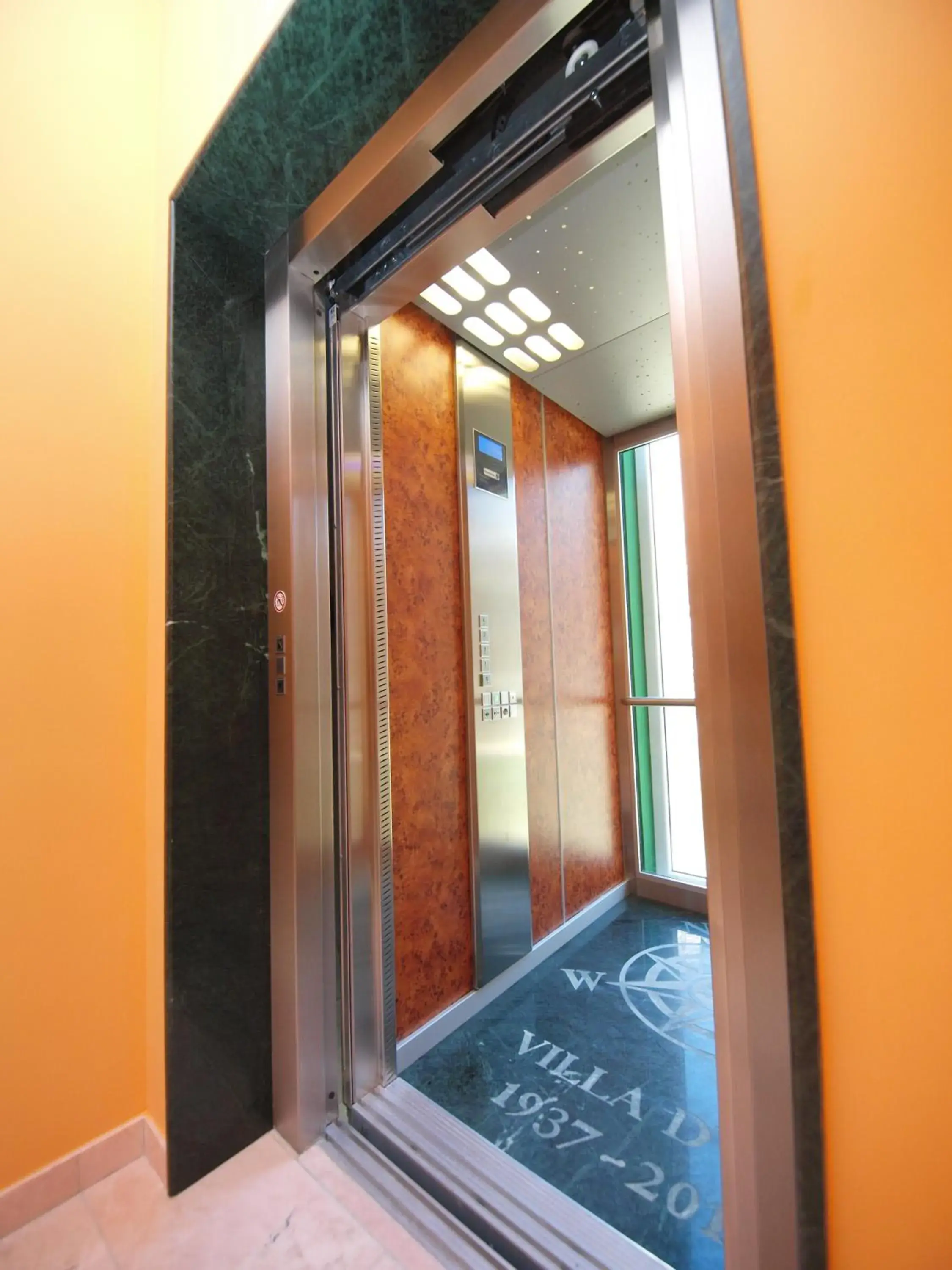 Bathroom in Hotel Villa Dvor