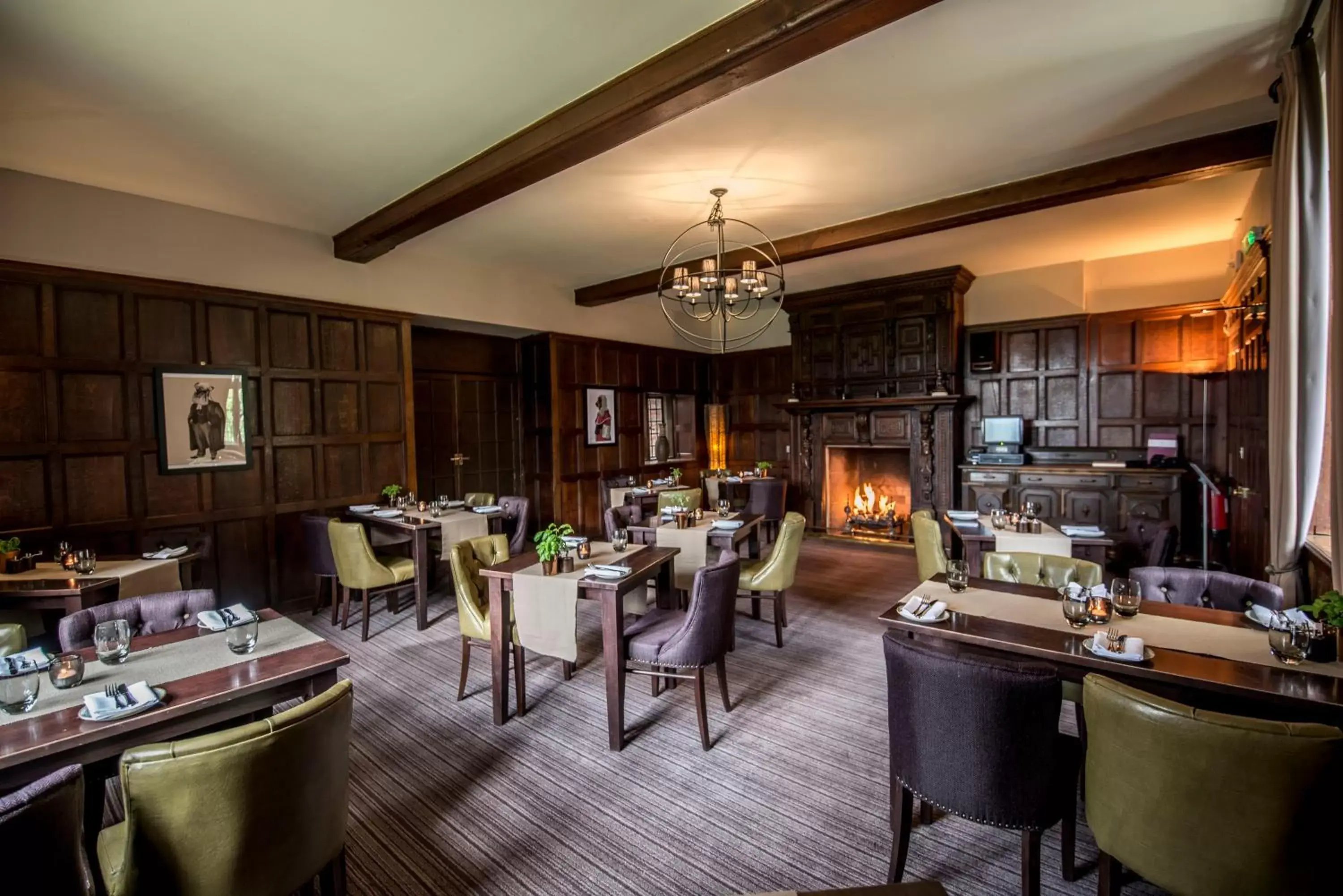 Restaurant/Places to Eat in Stonehouse Court Hotel - A Bespoke Hotel