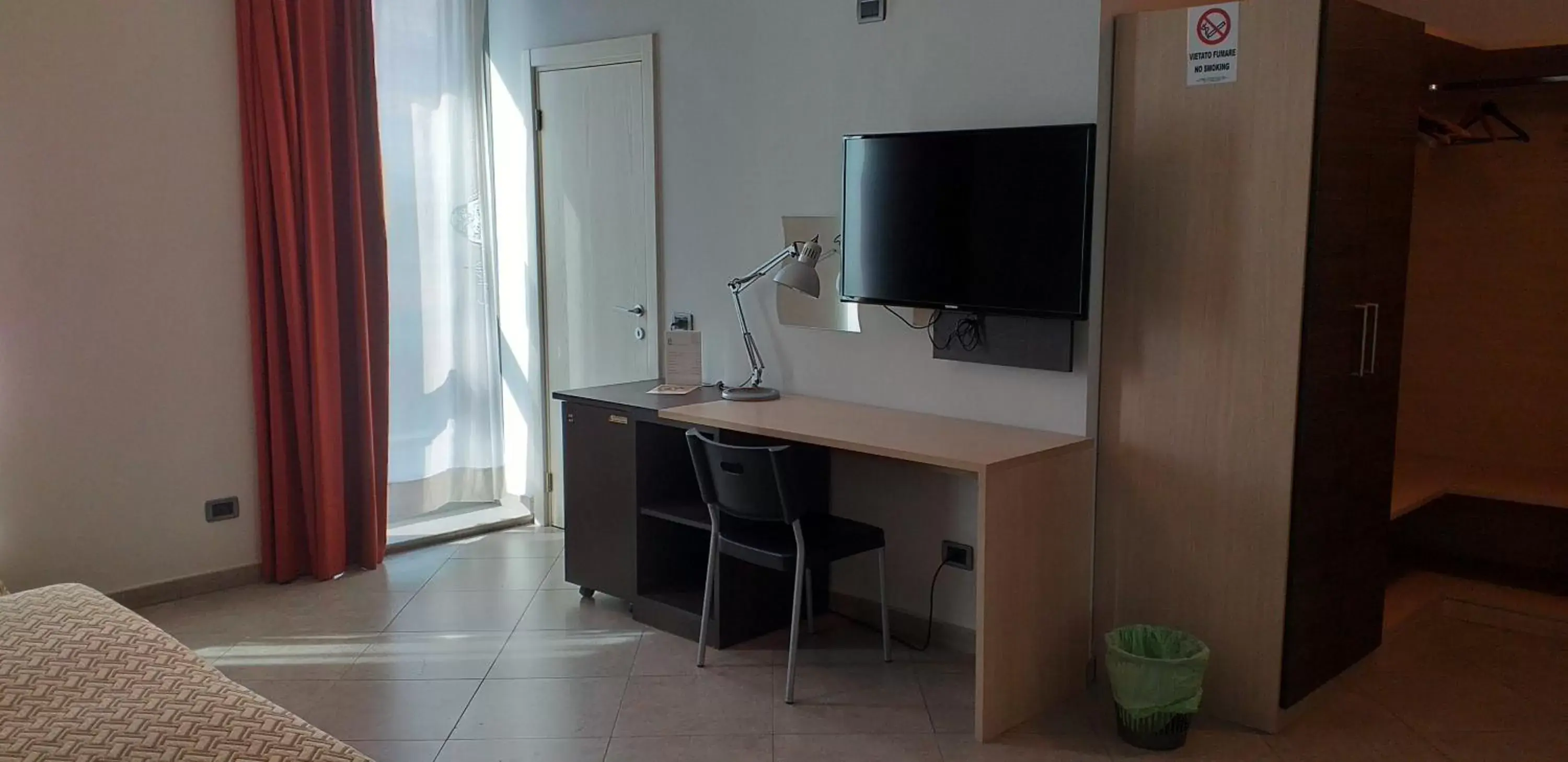 Double or Twin Room in Hotel Lux Double or Twin Room in Hotel Lux