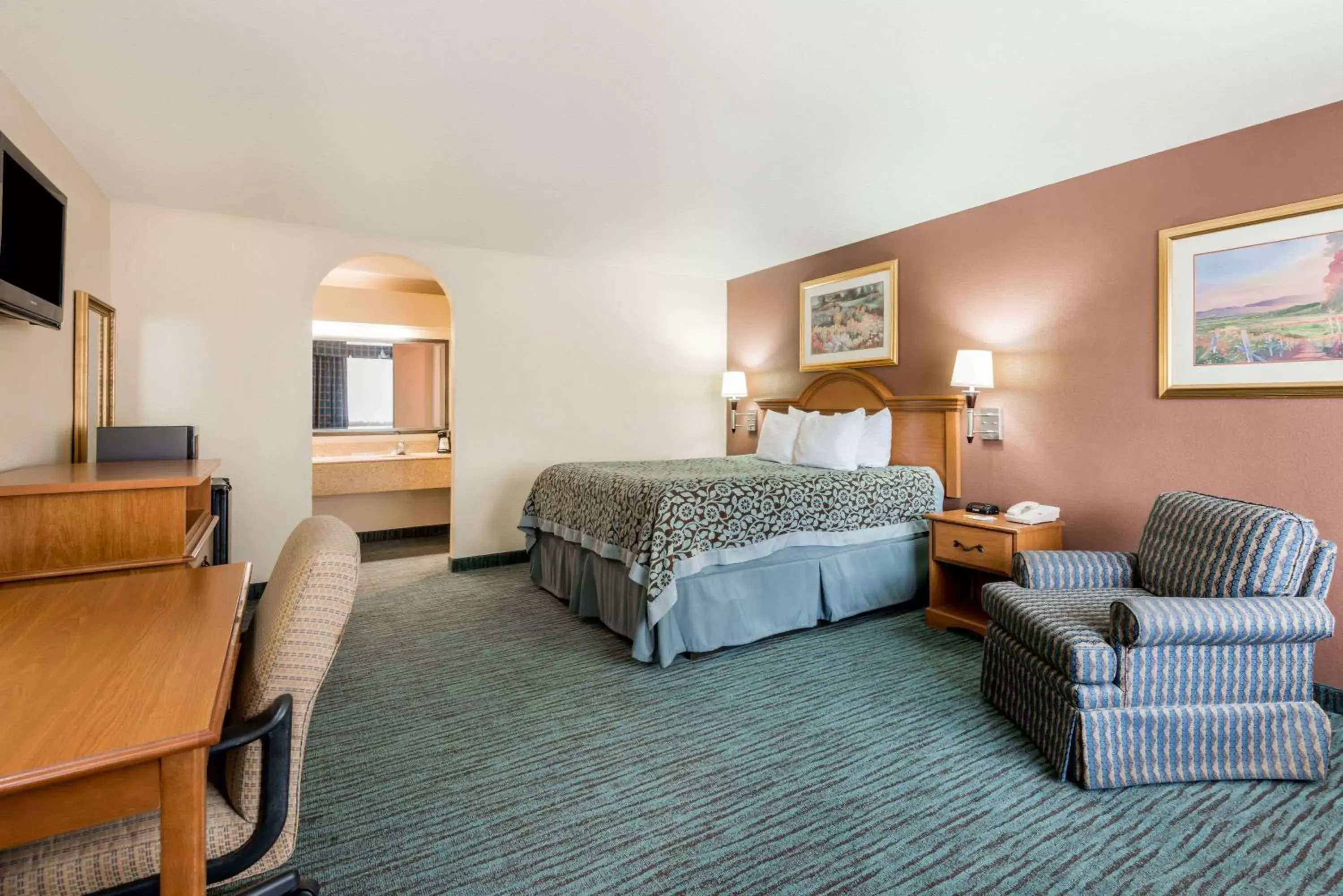 Photo of the whole room in Days Inn by Wyndham New Braunfels