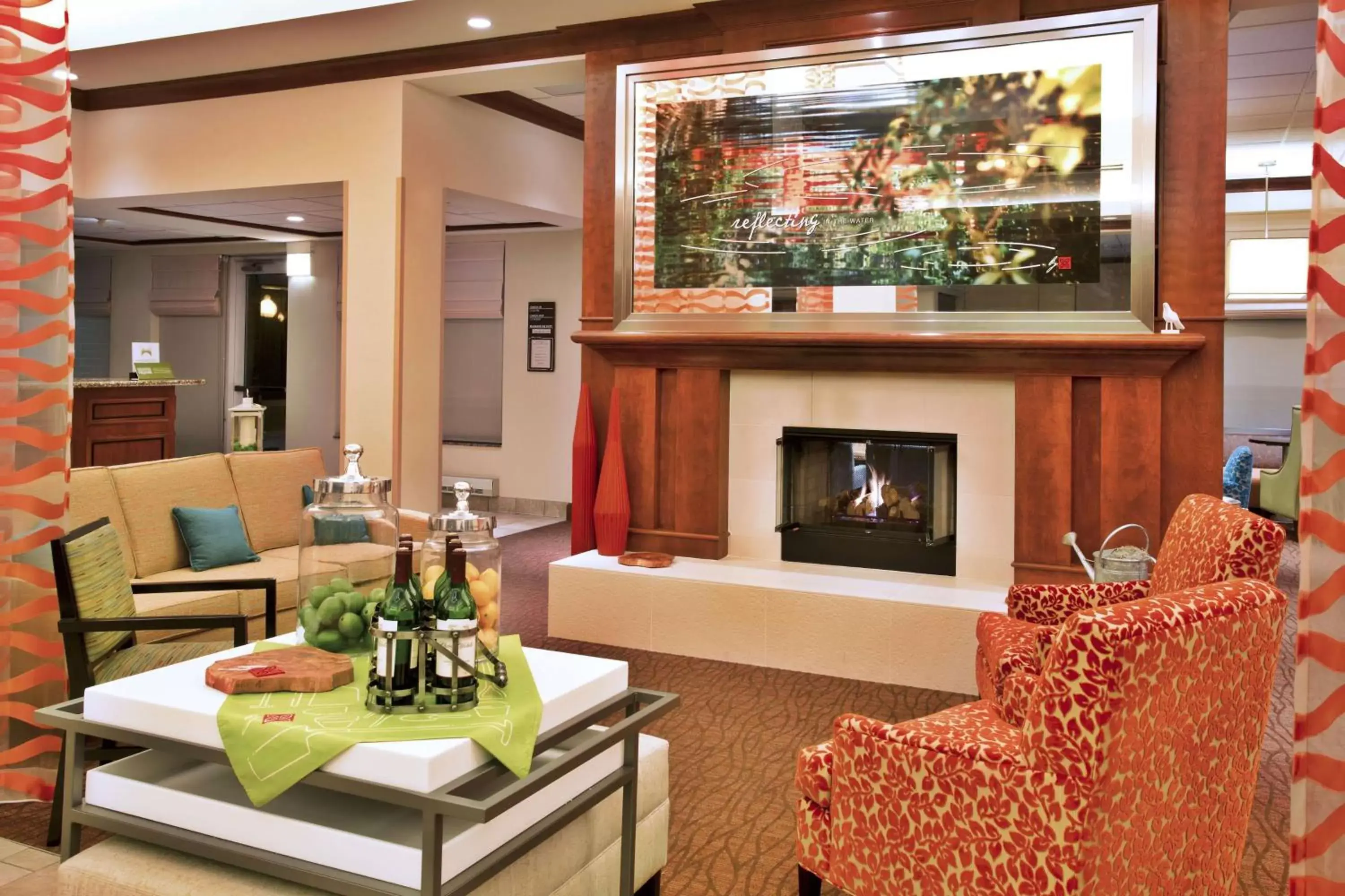 Lobby or reception in Hilton Garden Inn Chicago/Midway Airport