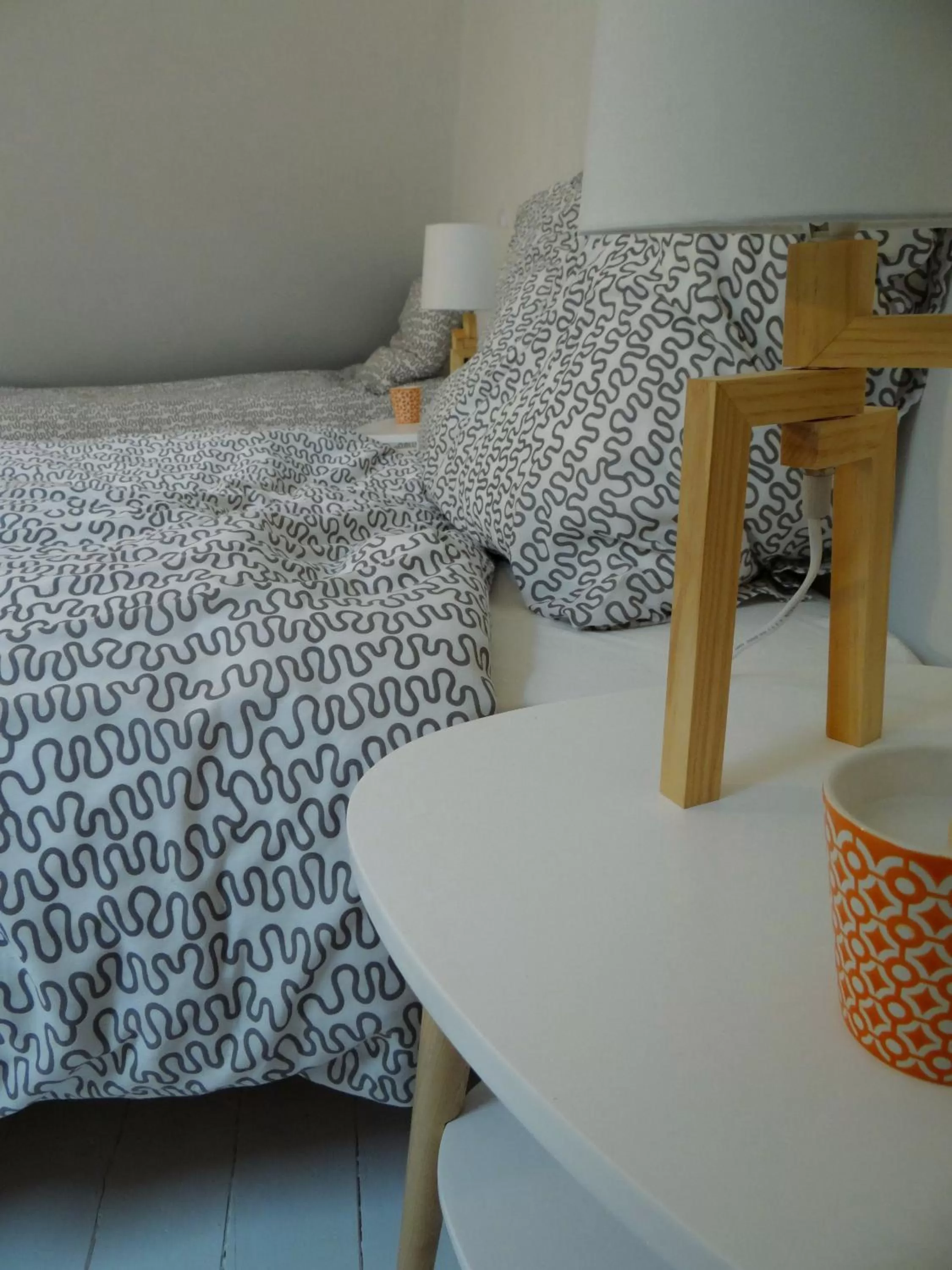 Bed in Les Viviers Maison d'hôtes B&B