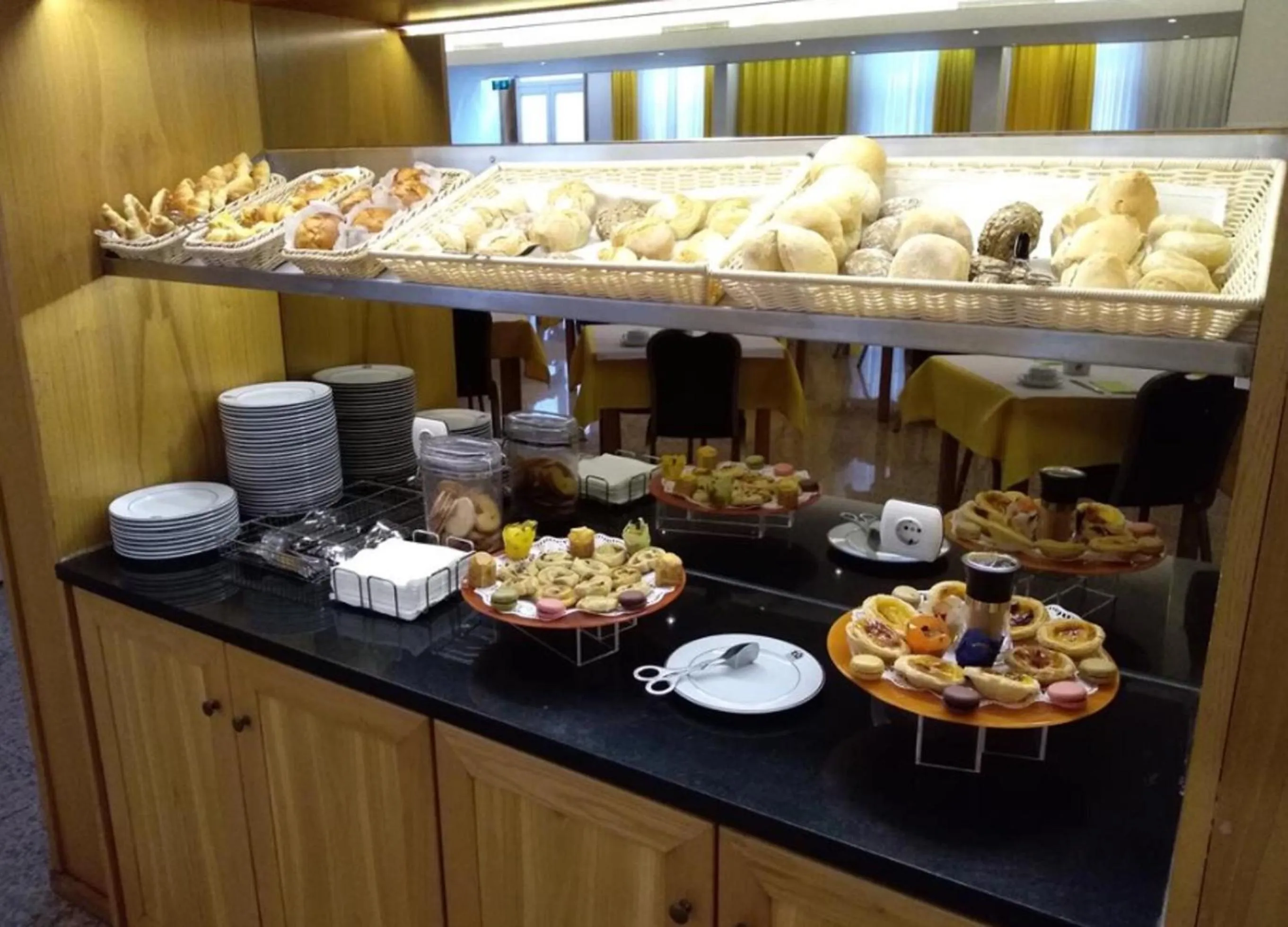 Continental breakfast in Hotel Boa - Vista