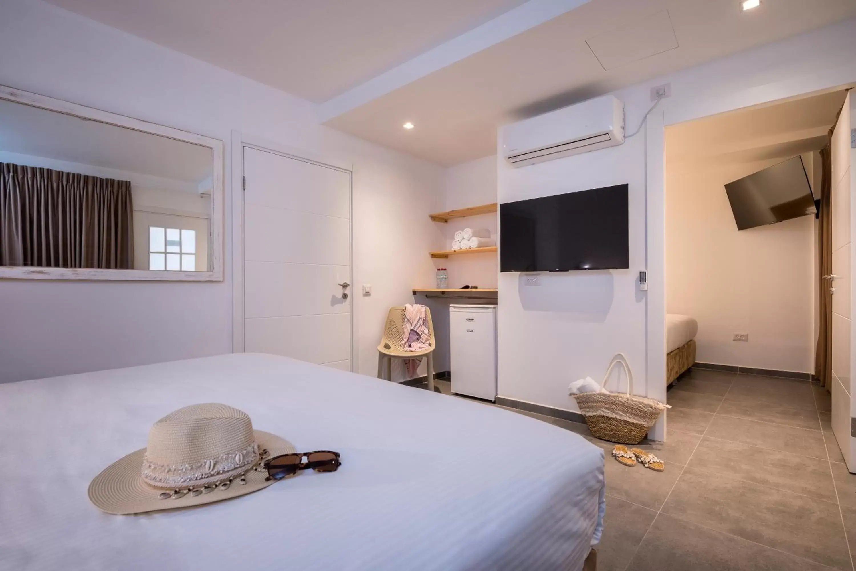 Bedroom, Bed in Sahara Hotel Eilat Bedroom, Bed in Sahara Hotel Eilat