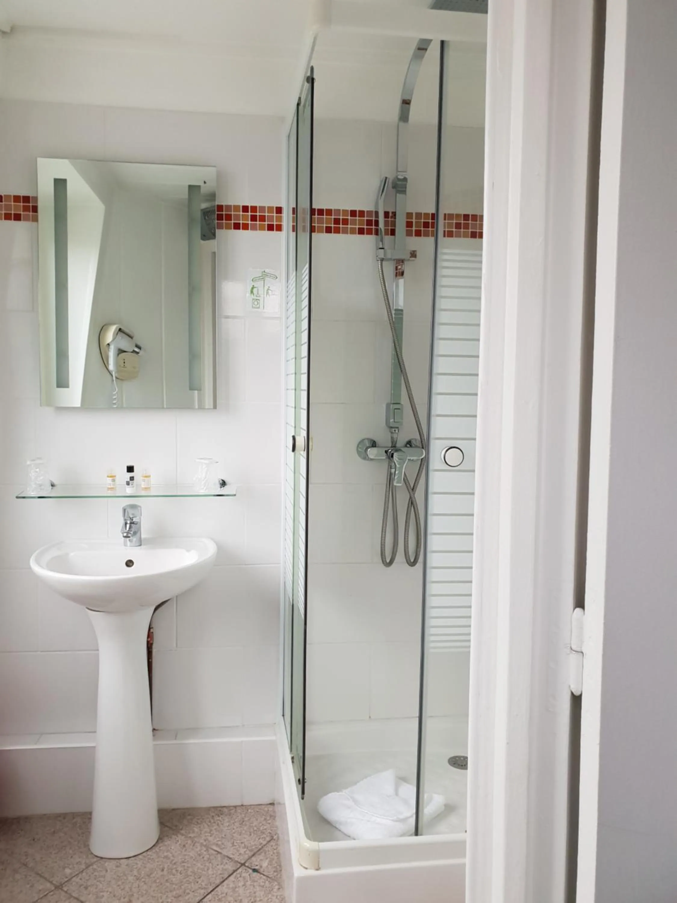 Bathroom in Le Napoleon