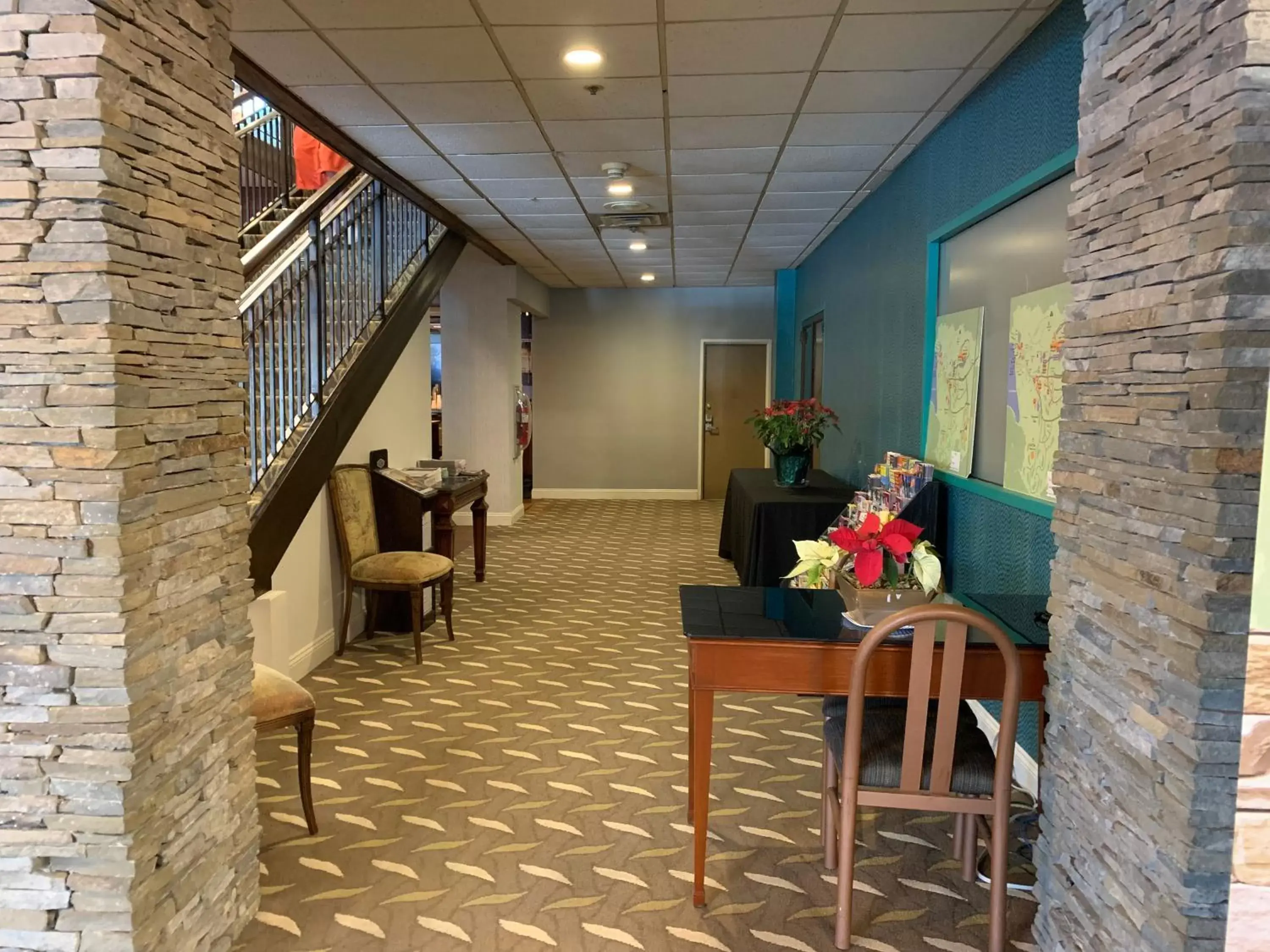 Lobby or reception, Restaurant/Places to Eat in Split Rock Resort
