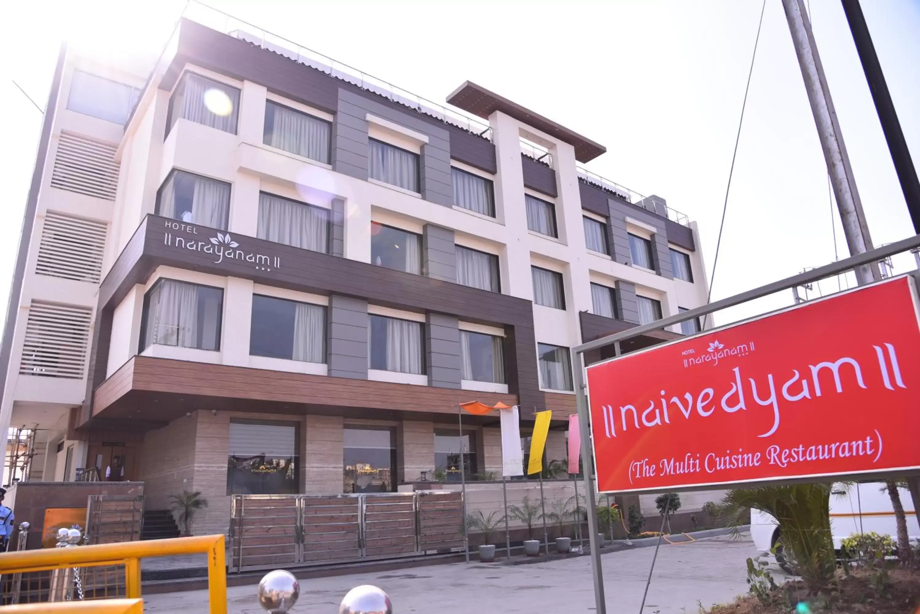 Property Building in Narayanam Property Building in Narayanam