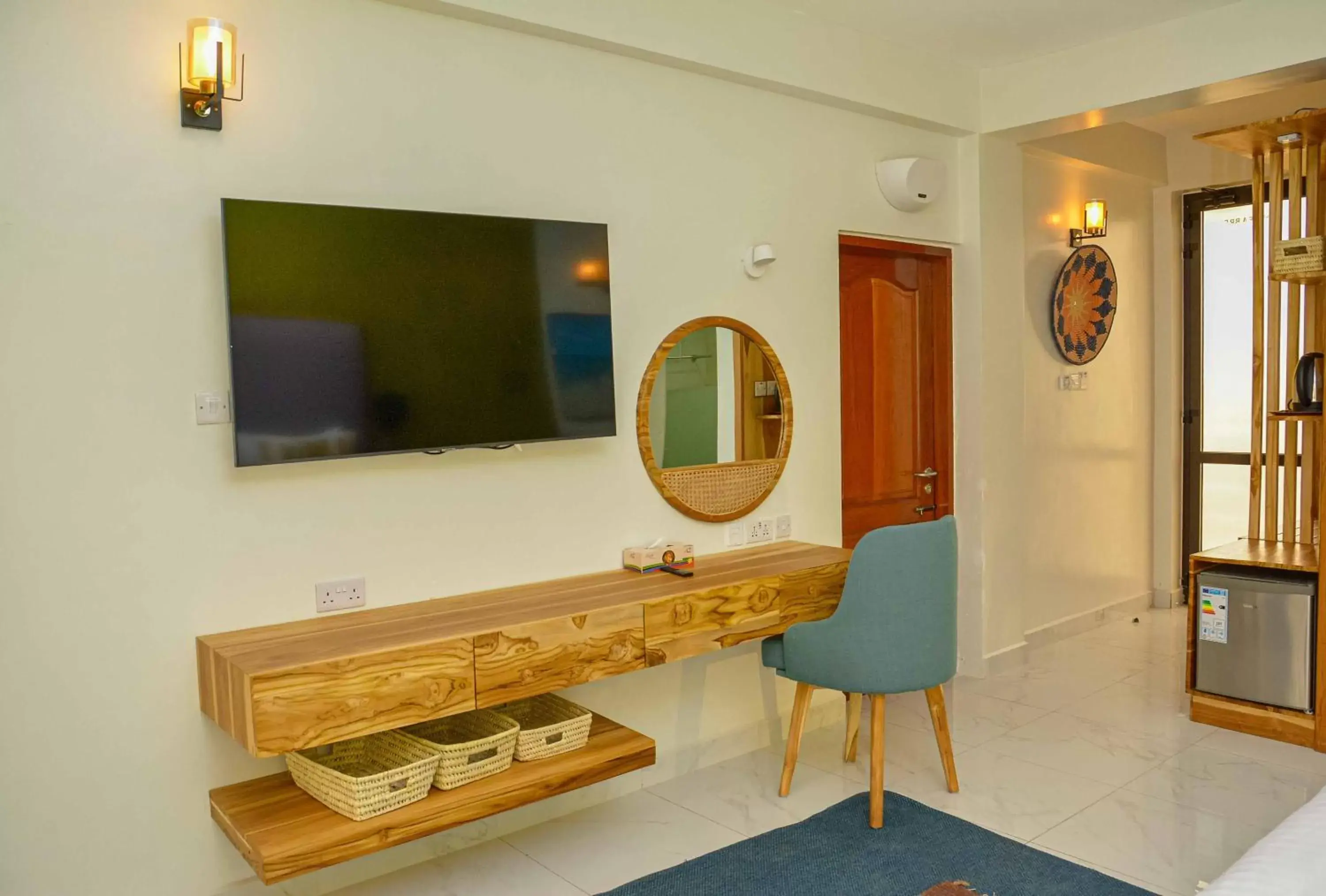 TV and multimedia, TV/Entertainment Center in Jangwani Sea Breeze Resort