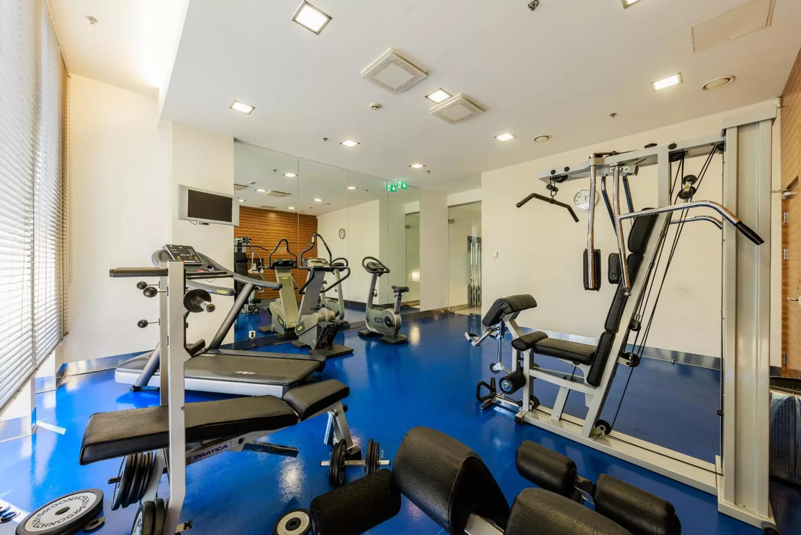 Fitness centre/facilities in Mercure Tallinn Fitness centre/facilities in Mercure Tallinn
