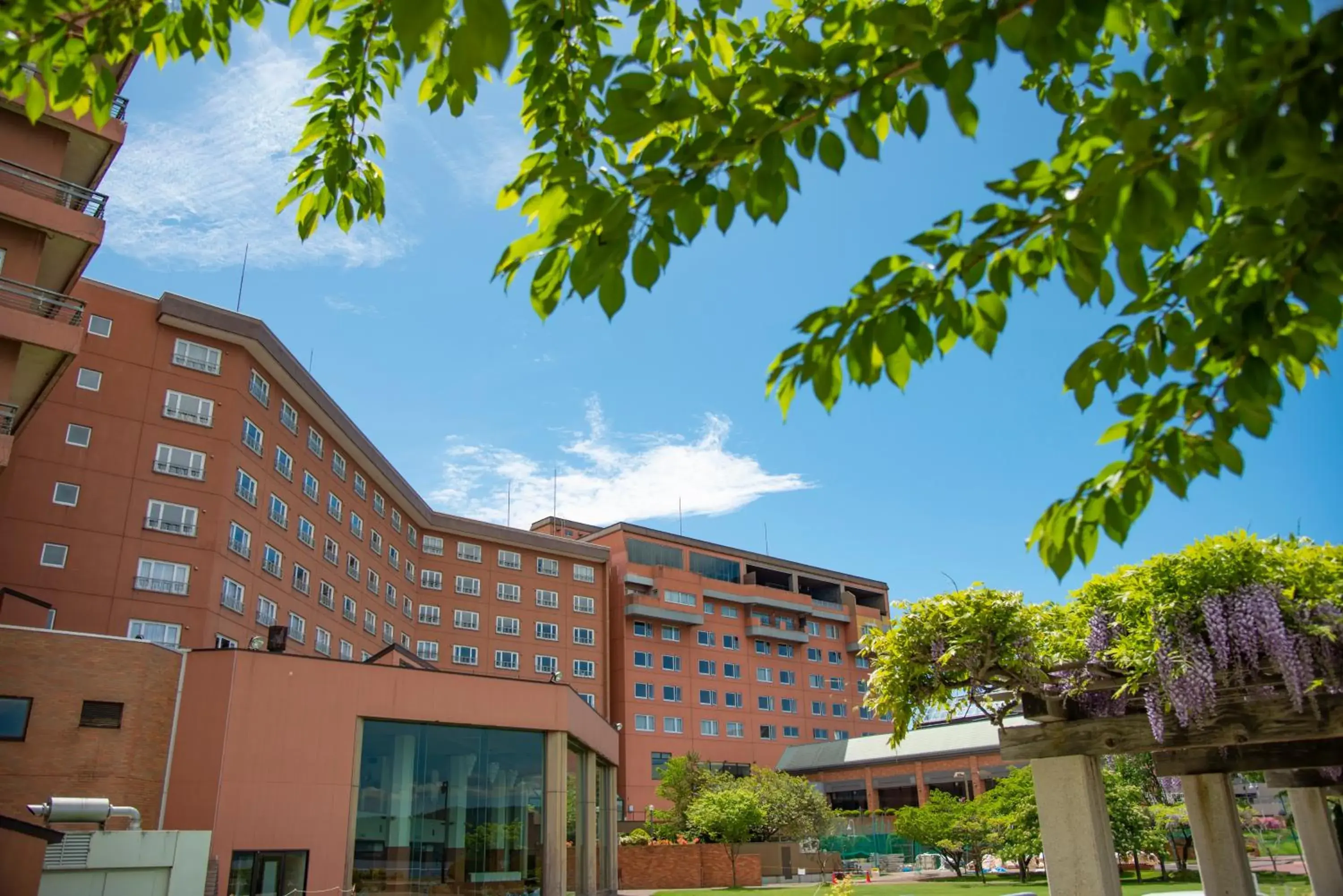 Property Building in Toyako Manseikaku Hotel Lakeside Terrace