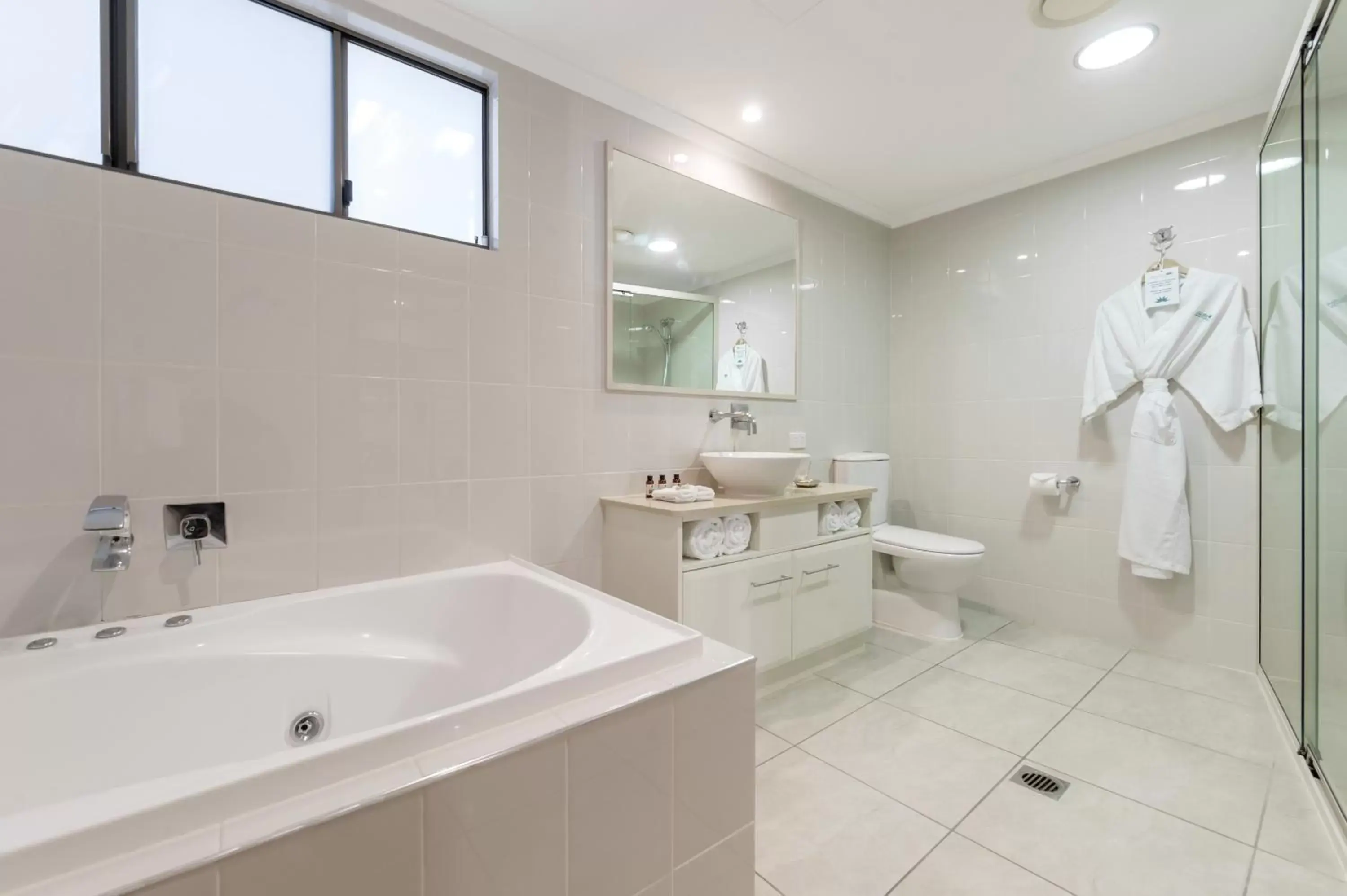 Shower, Bathroom in Shantara Resort Port Douglas - Adults Only Retreat