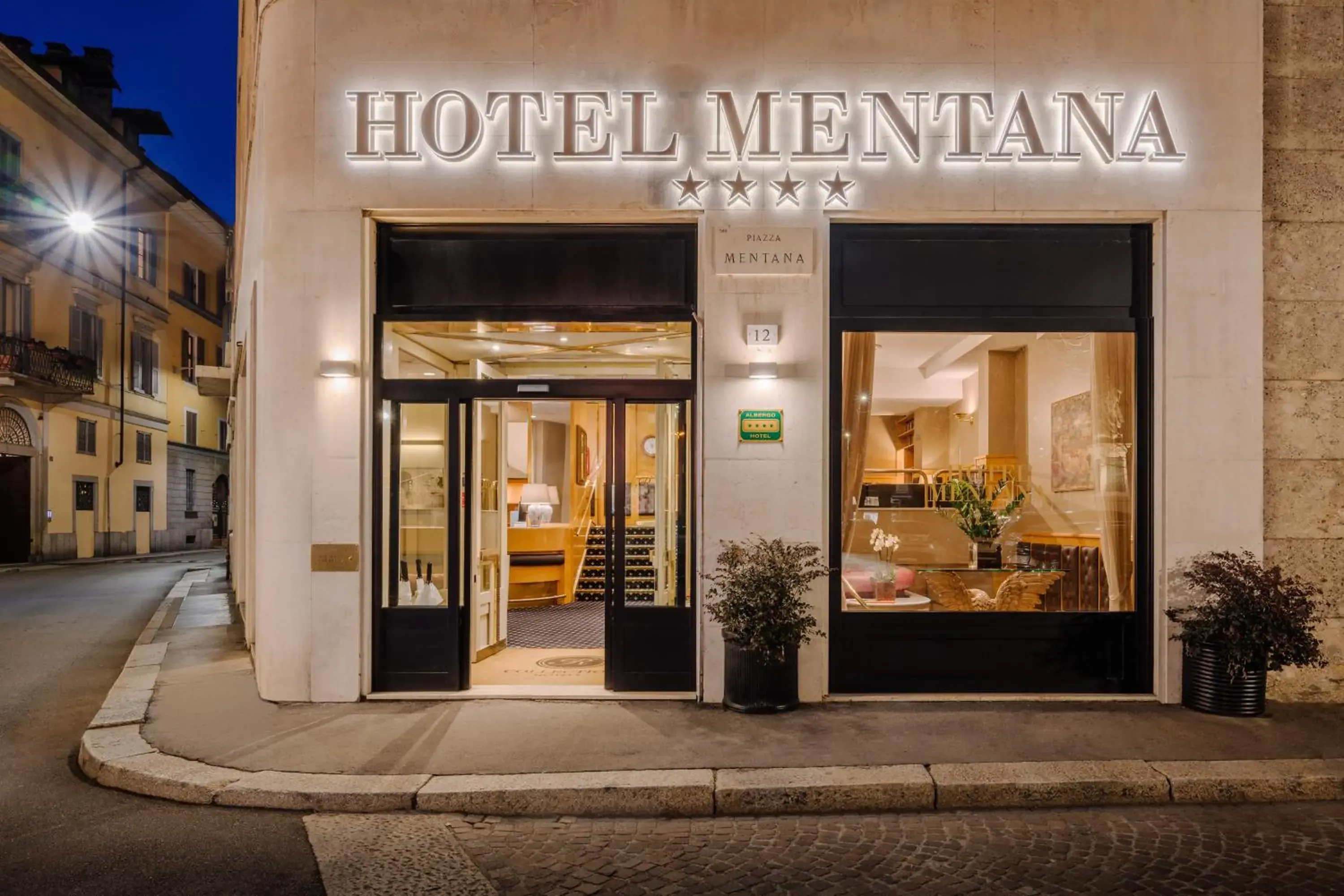 Property building in Hotel Mentana