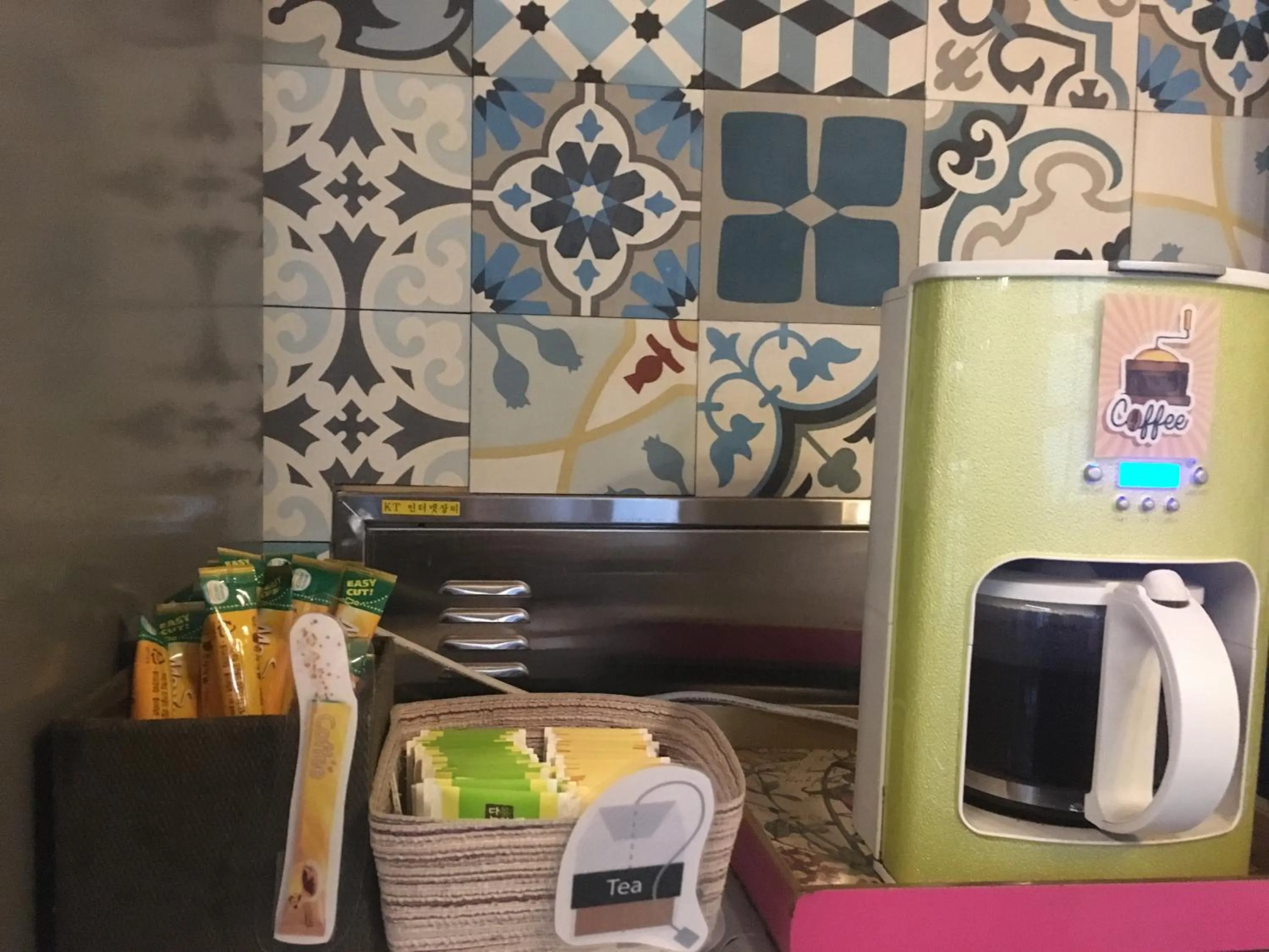 American breakfast in Twin Rabbit Guesthouse