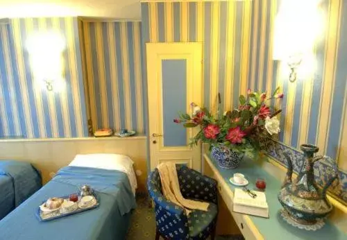 Photo of the whole room, Bed in Hotel Garda
