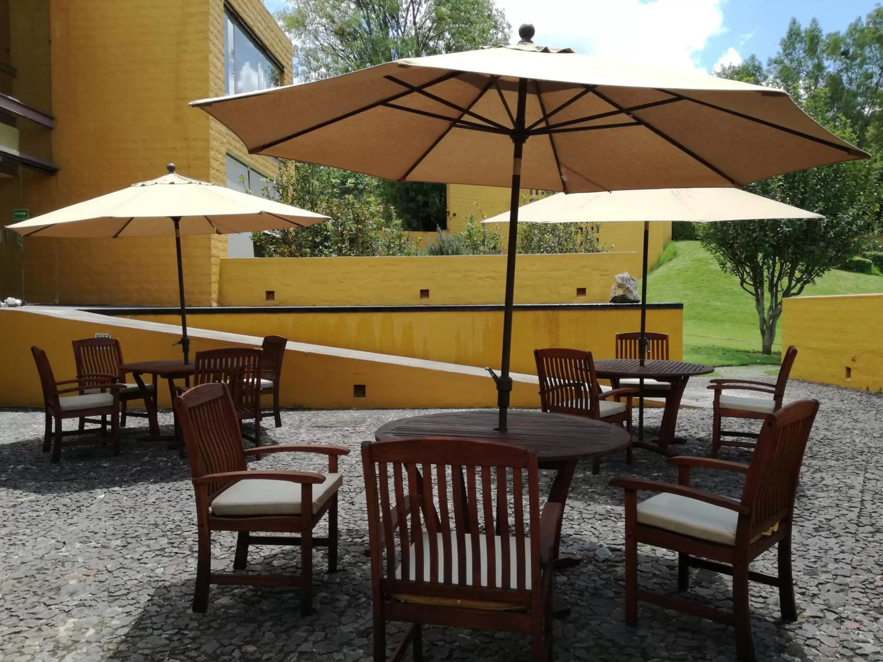 Patio, Restaurant/Places to Eat in Hotel Casa en el Campo
