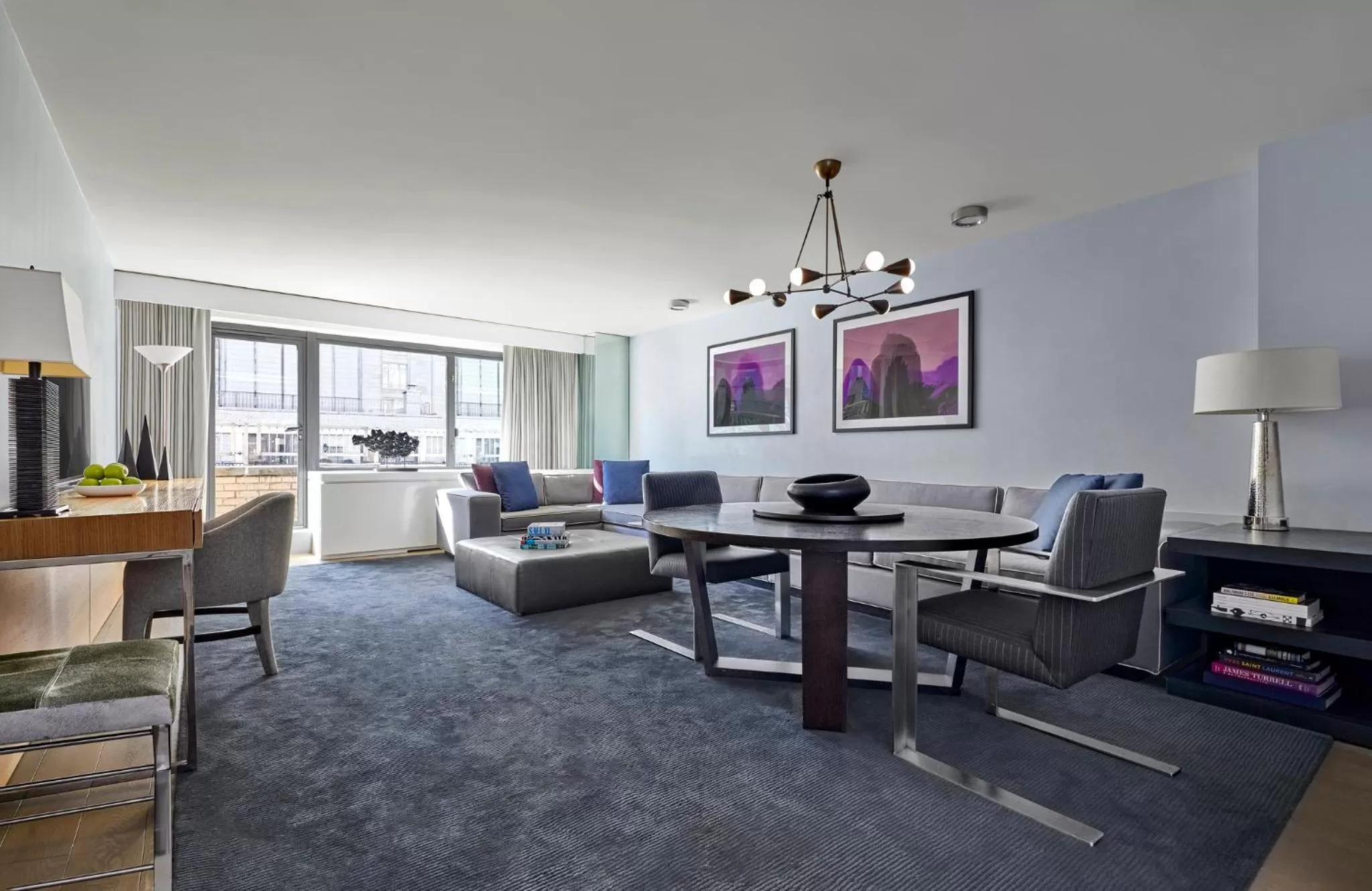 Living room in Loews Regency New York Hotel