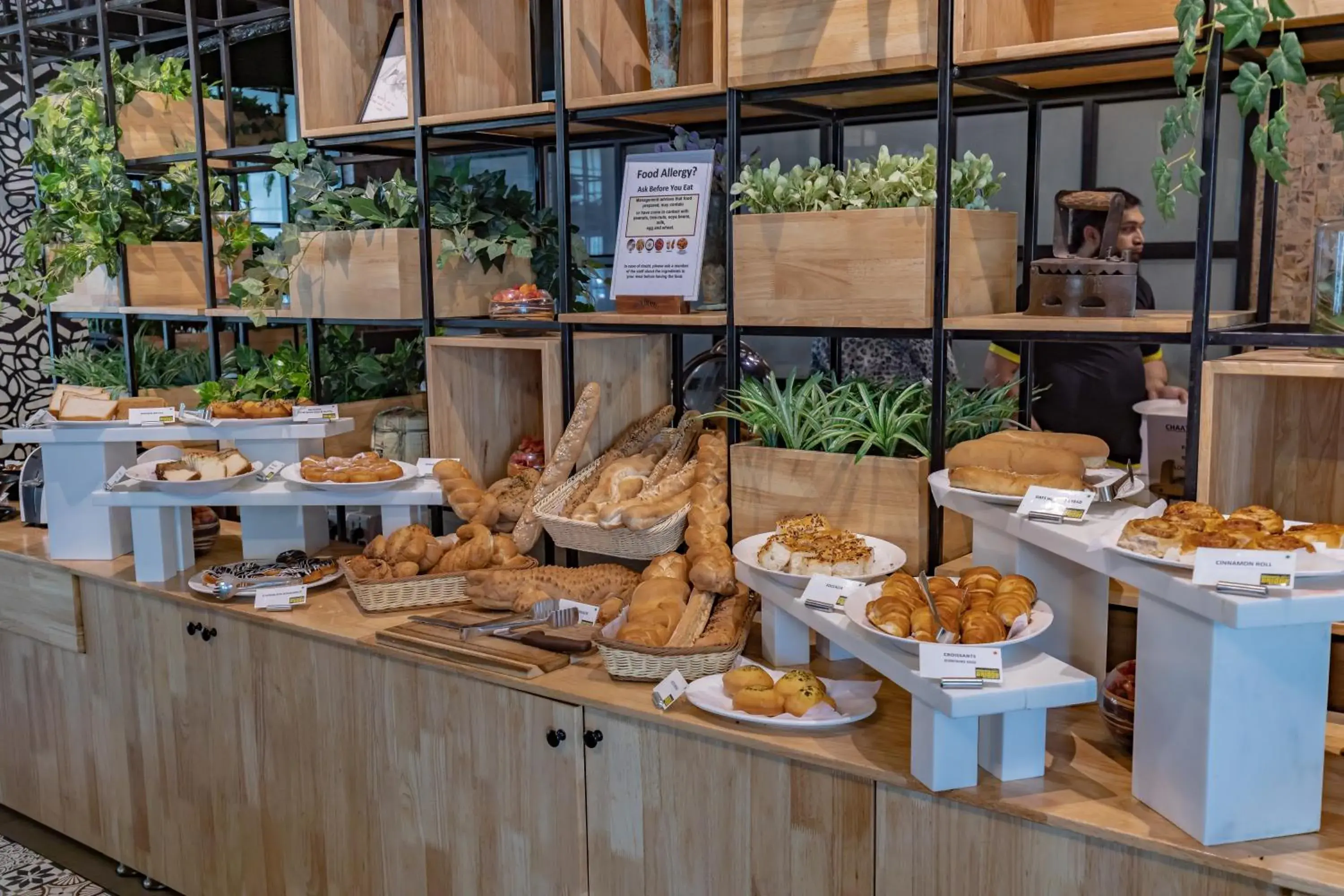 Restaurant/places to eat in Somerset Greenways Chennai Restaurant/places to eat in Somerset Greenways Chennai