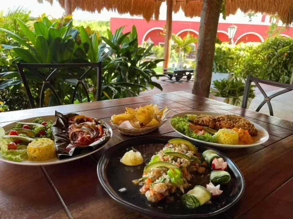 Restaurant/places to eat in Hacienda María Elena Yucatán