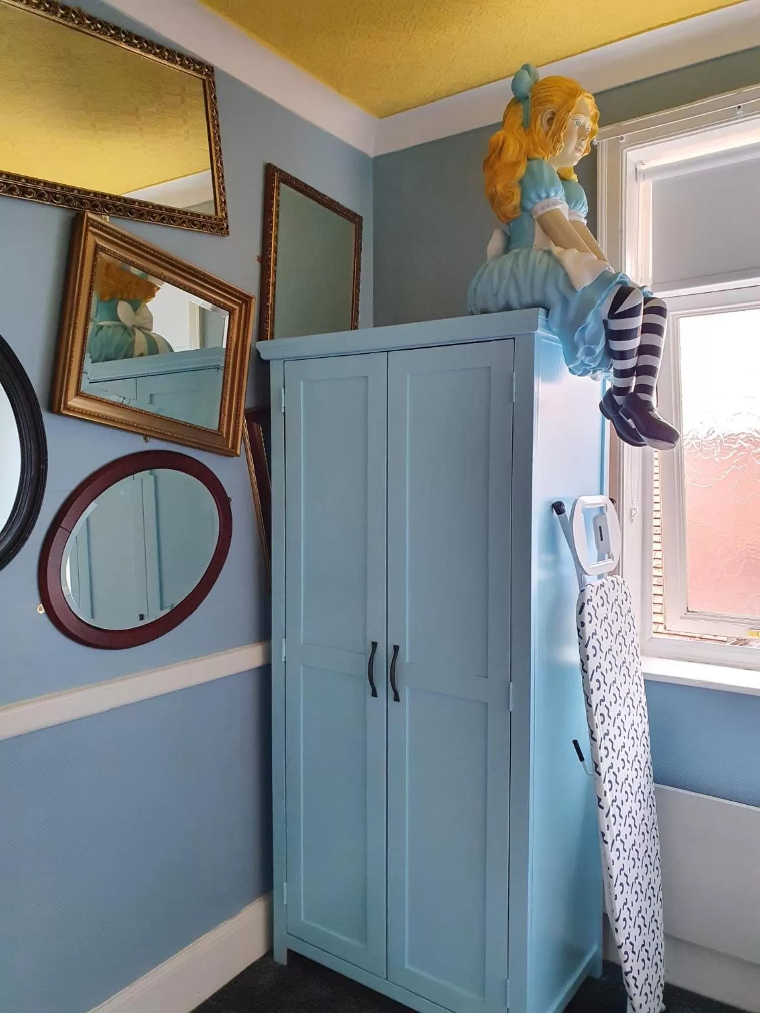 Bedroom in Hatters Hotel