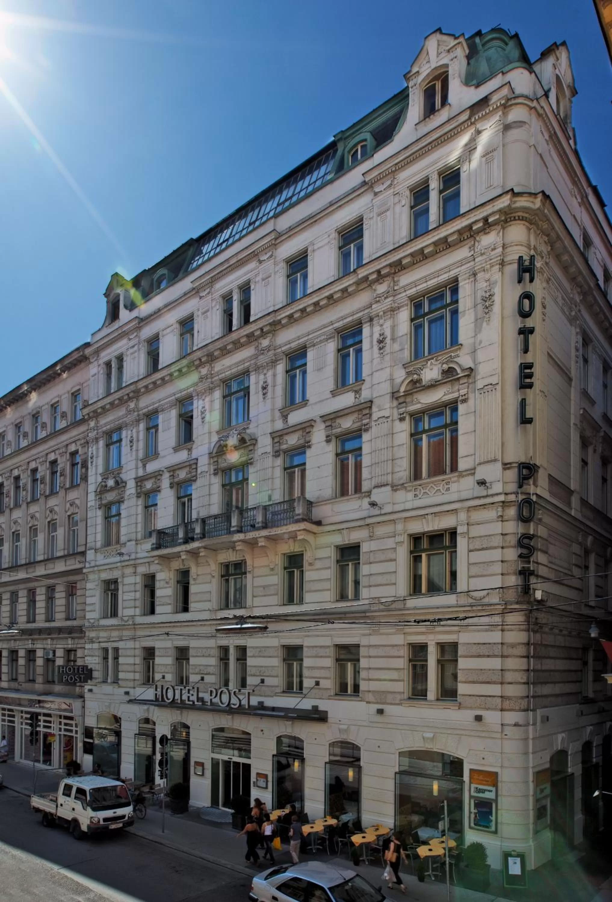 Property building in Hotel Post Wien
